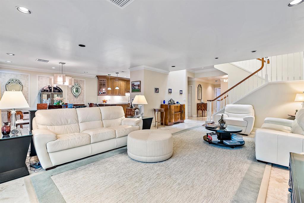 5552 N Ocean Boulevard