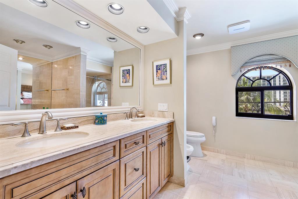 5552 N Ocean Boulevard