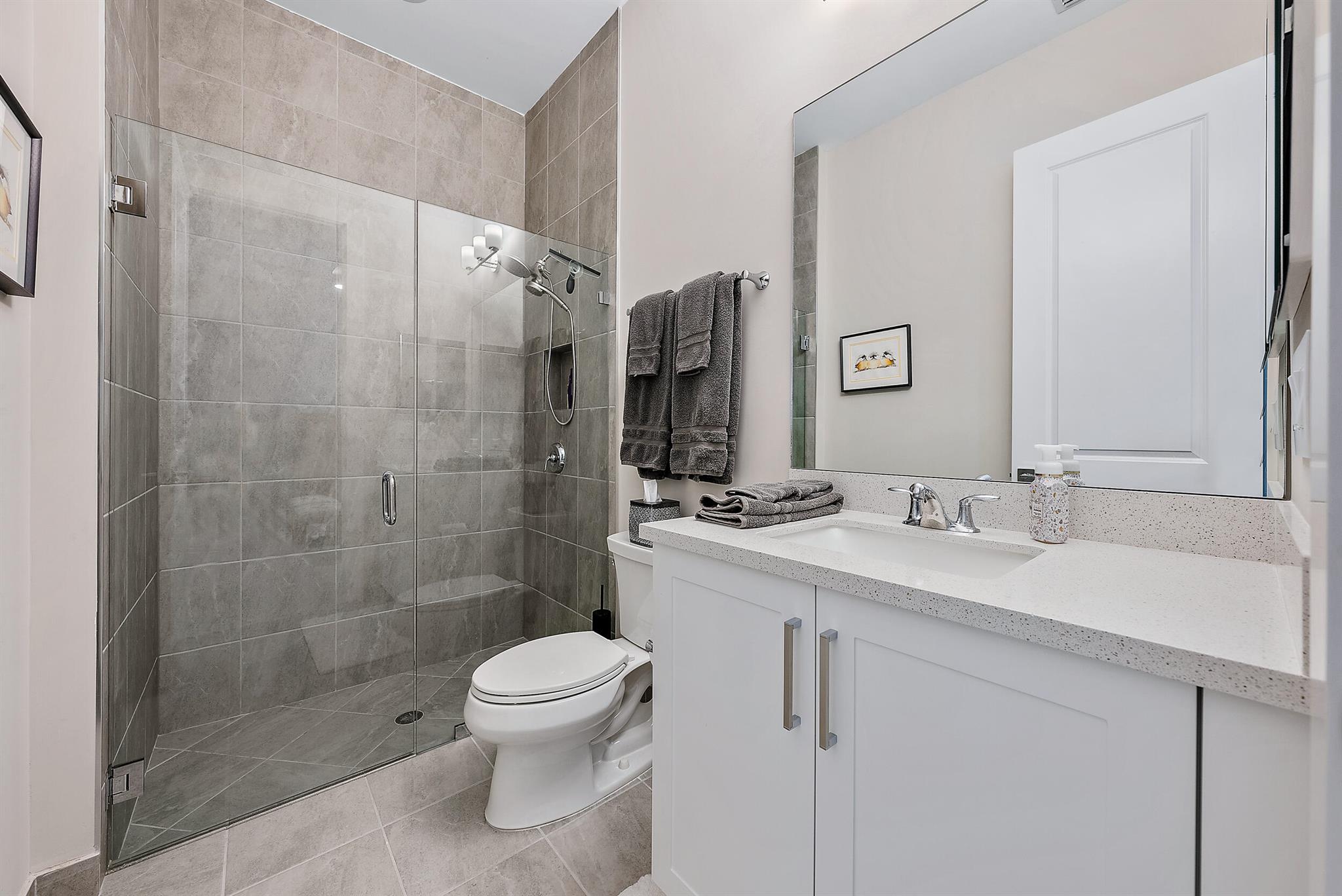 9171 Crestview Circle