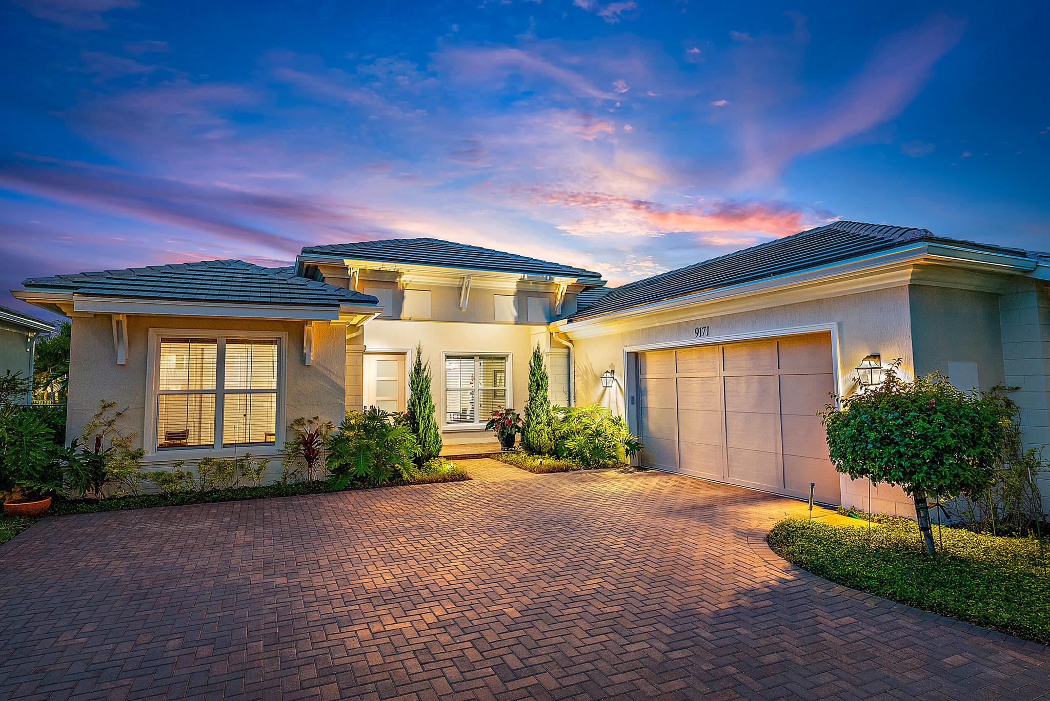 9171 Crestview Circle