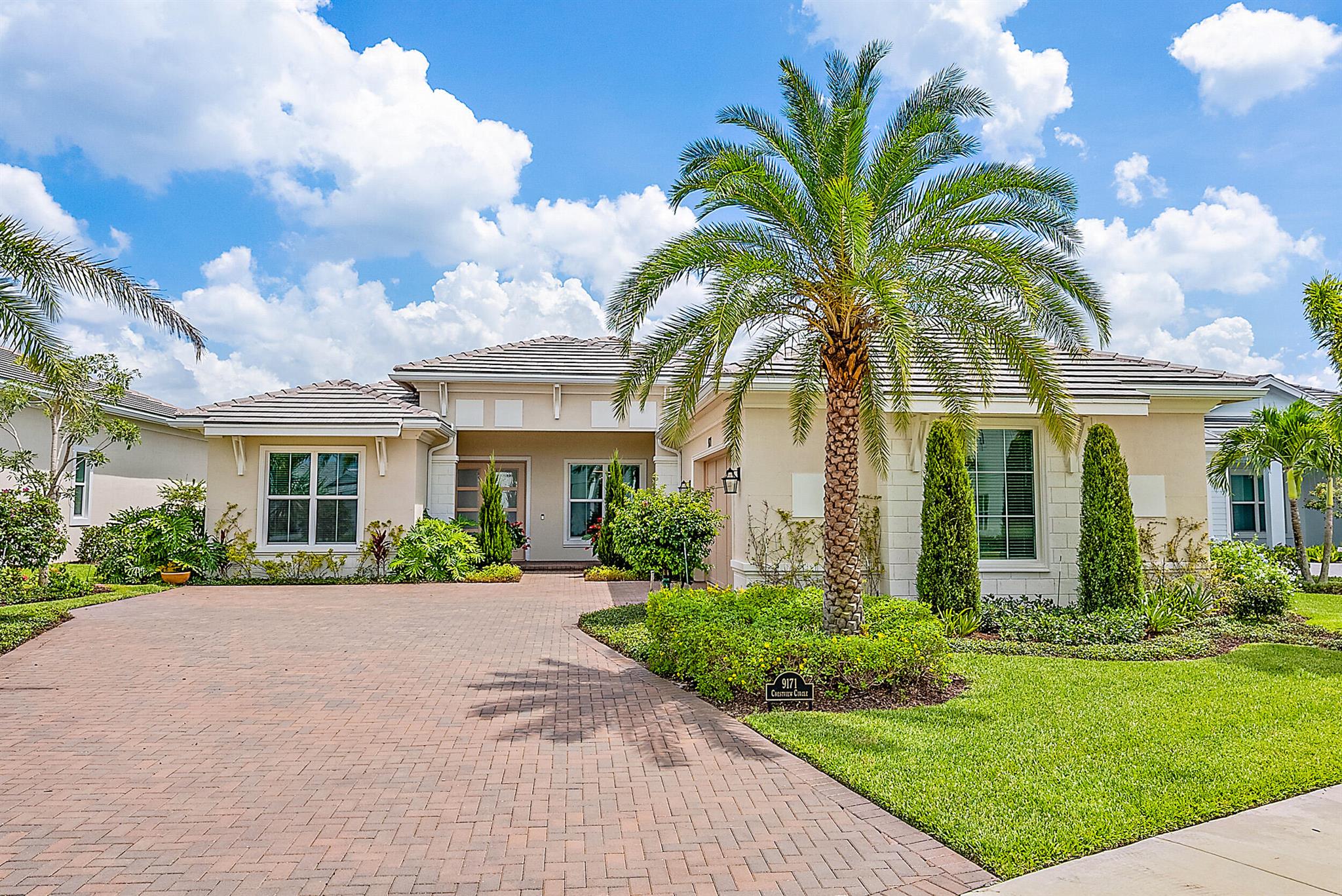 9171 Crestview Circle