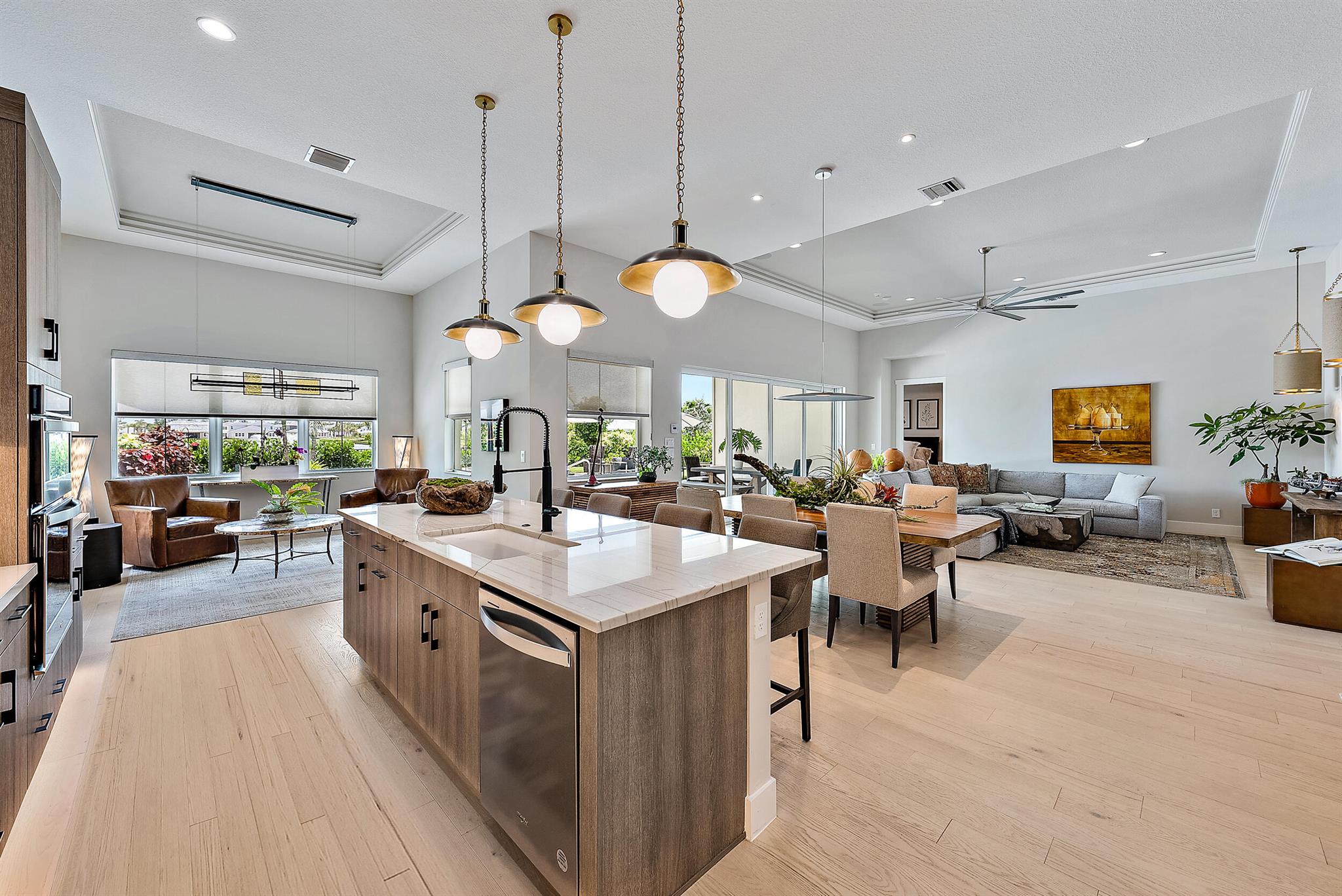 9171 Crestview Circle