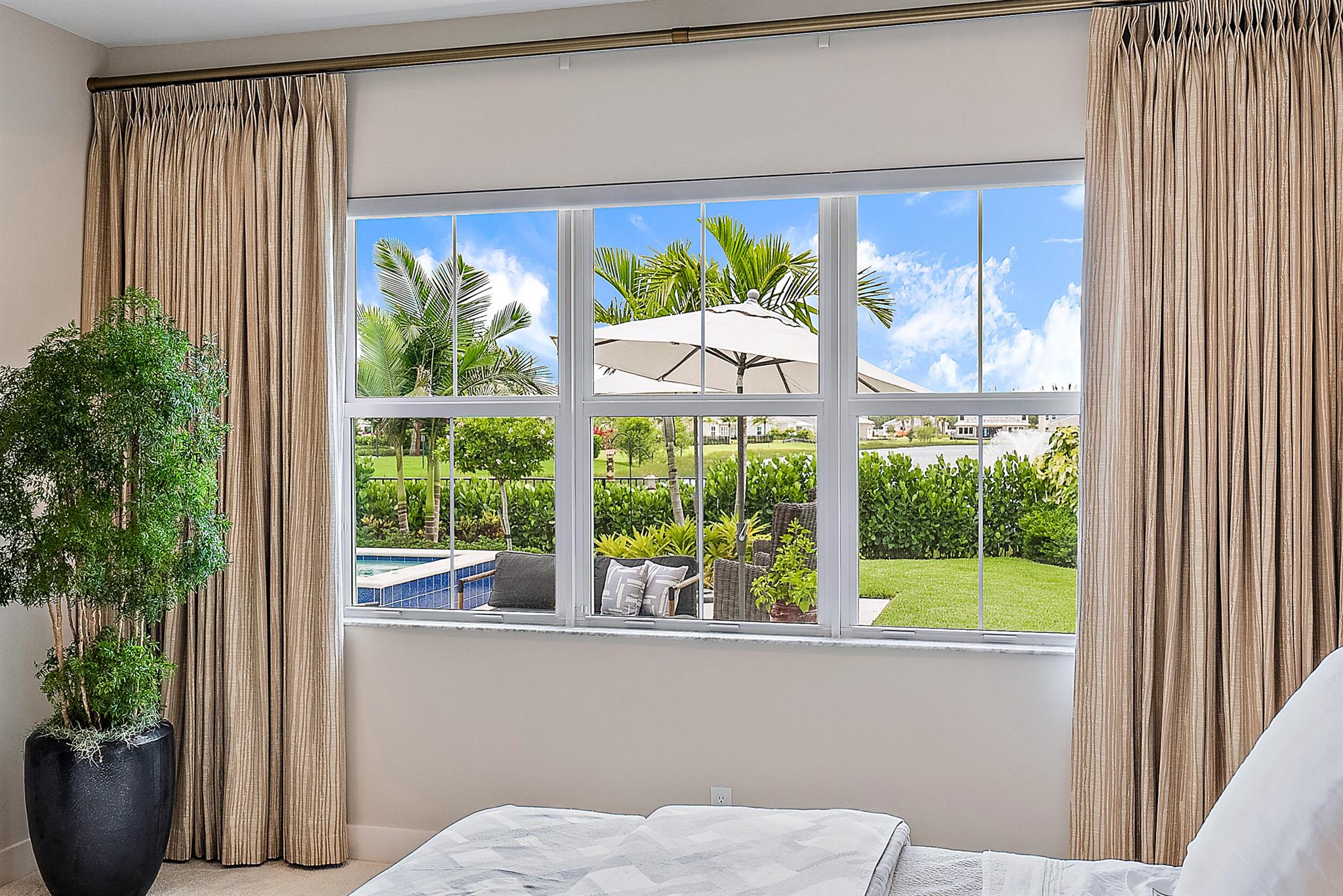 9171 Crestview Circle