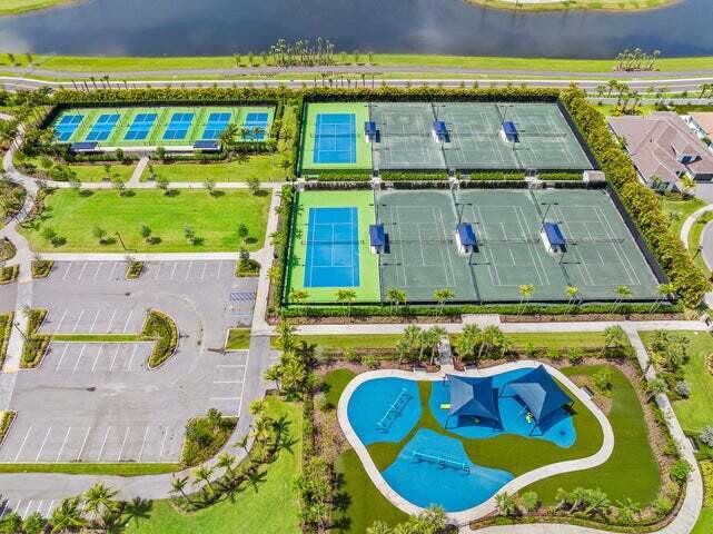 12296 Waterstone Circle