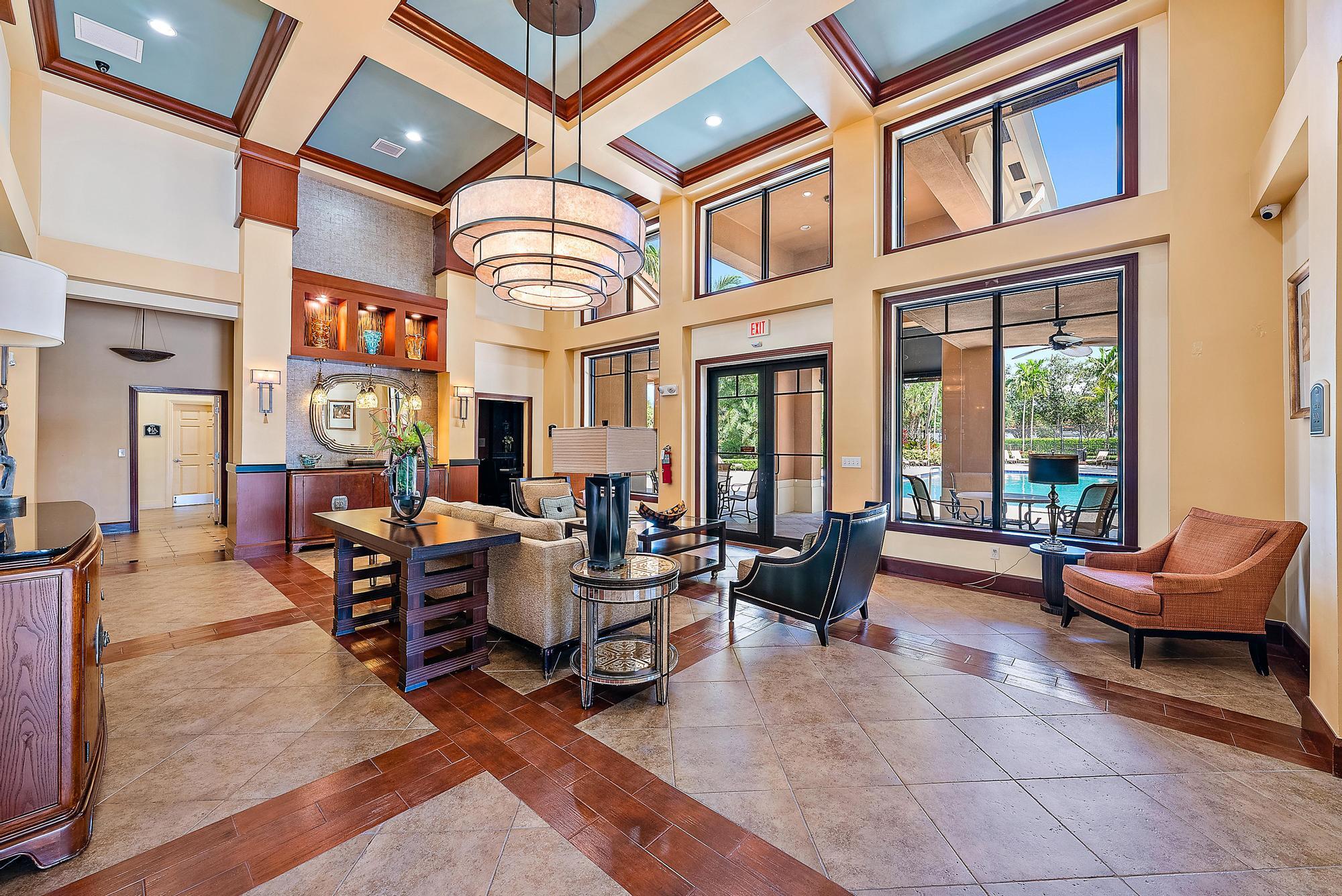 4907 Midtown Lane Unit: 1115