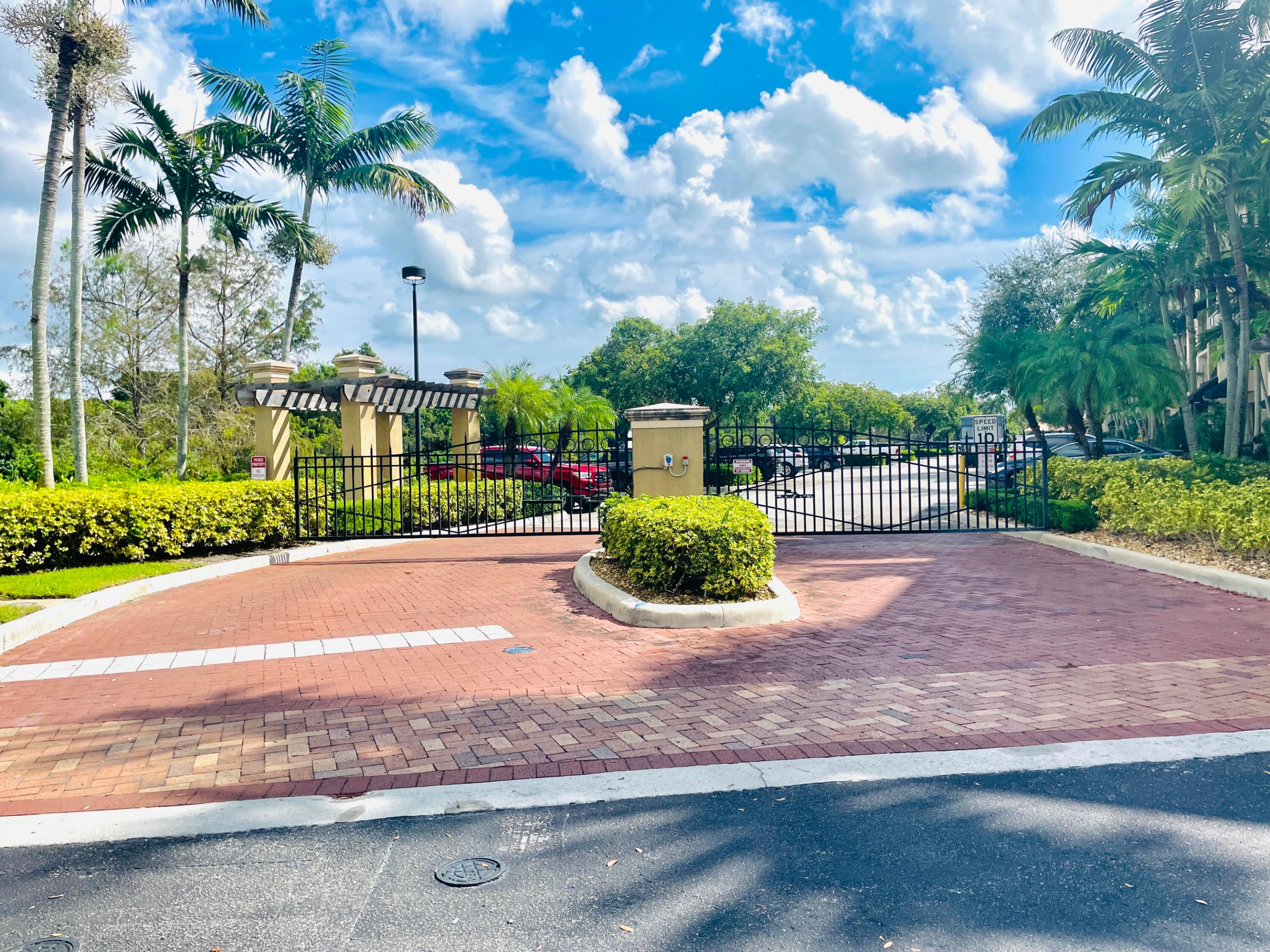 4907 Midtown Lane Unit: 1115