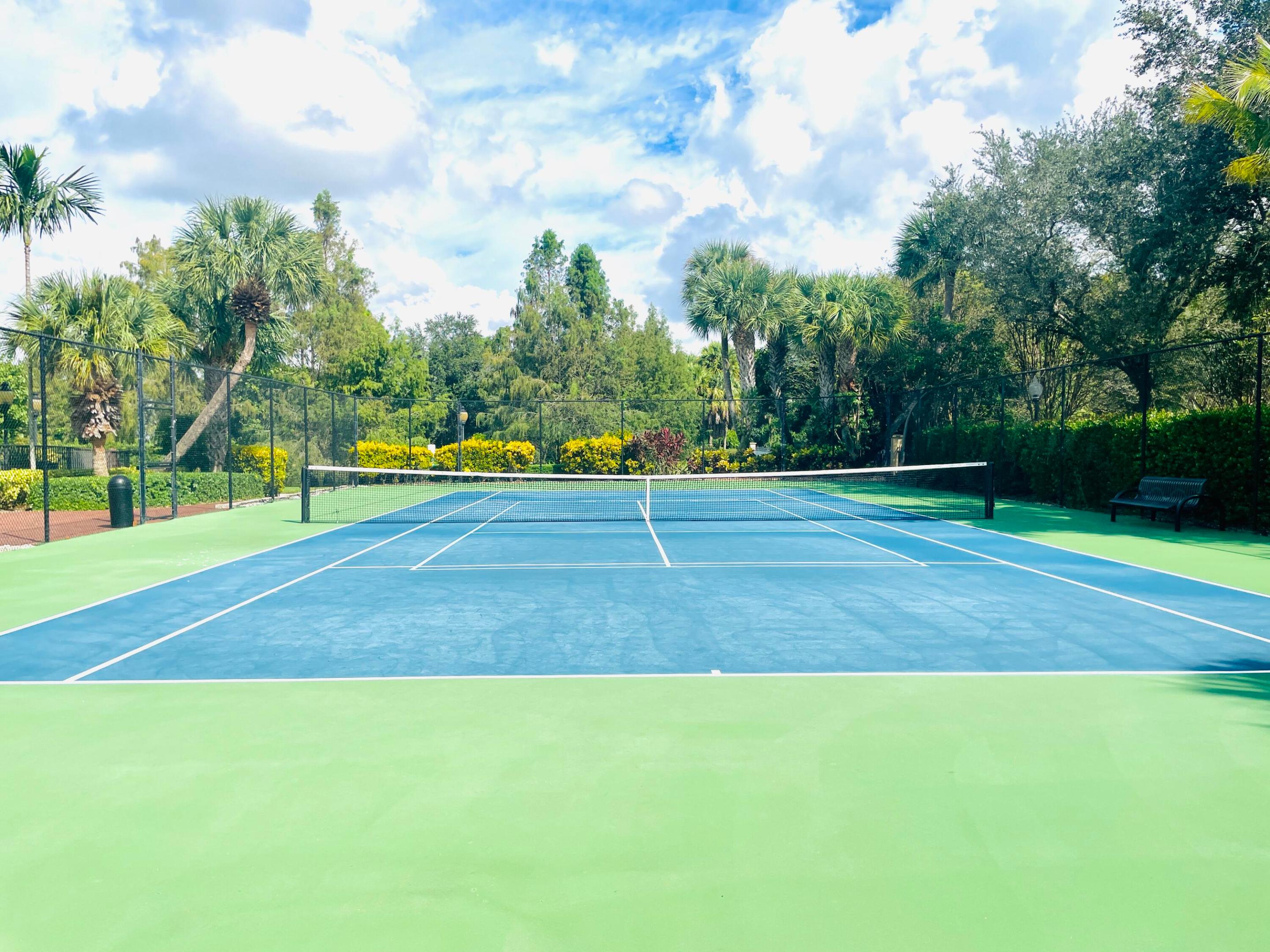 4907 Midtown Lane Unit: 1115