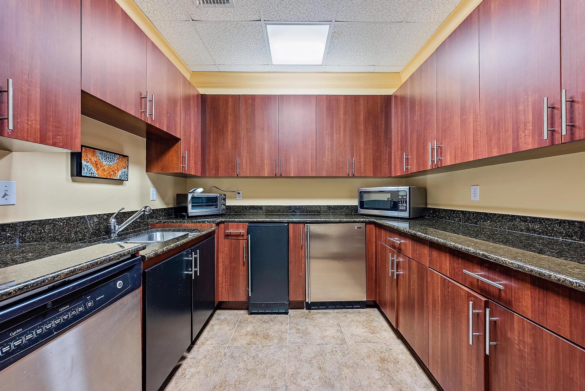 4907 Midtown Lane Unit: 1115