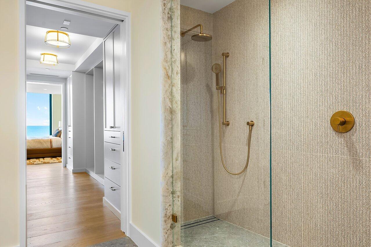 3100 S Ocean Boulevard 501s