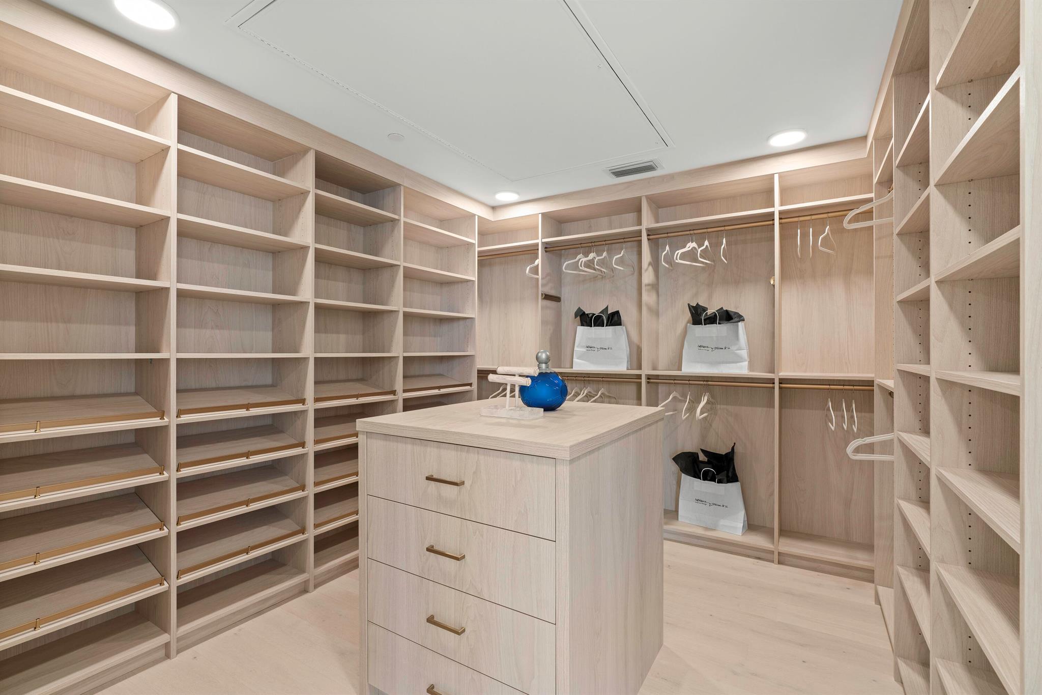 3550 S Ocean Boulevard Unit: 6d