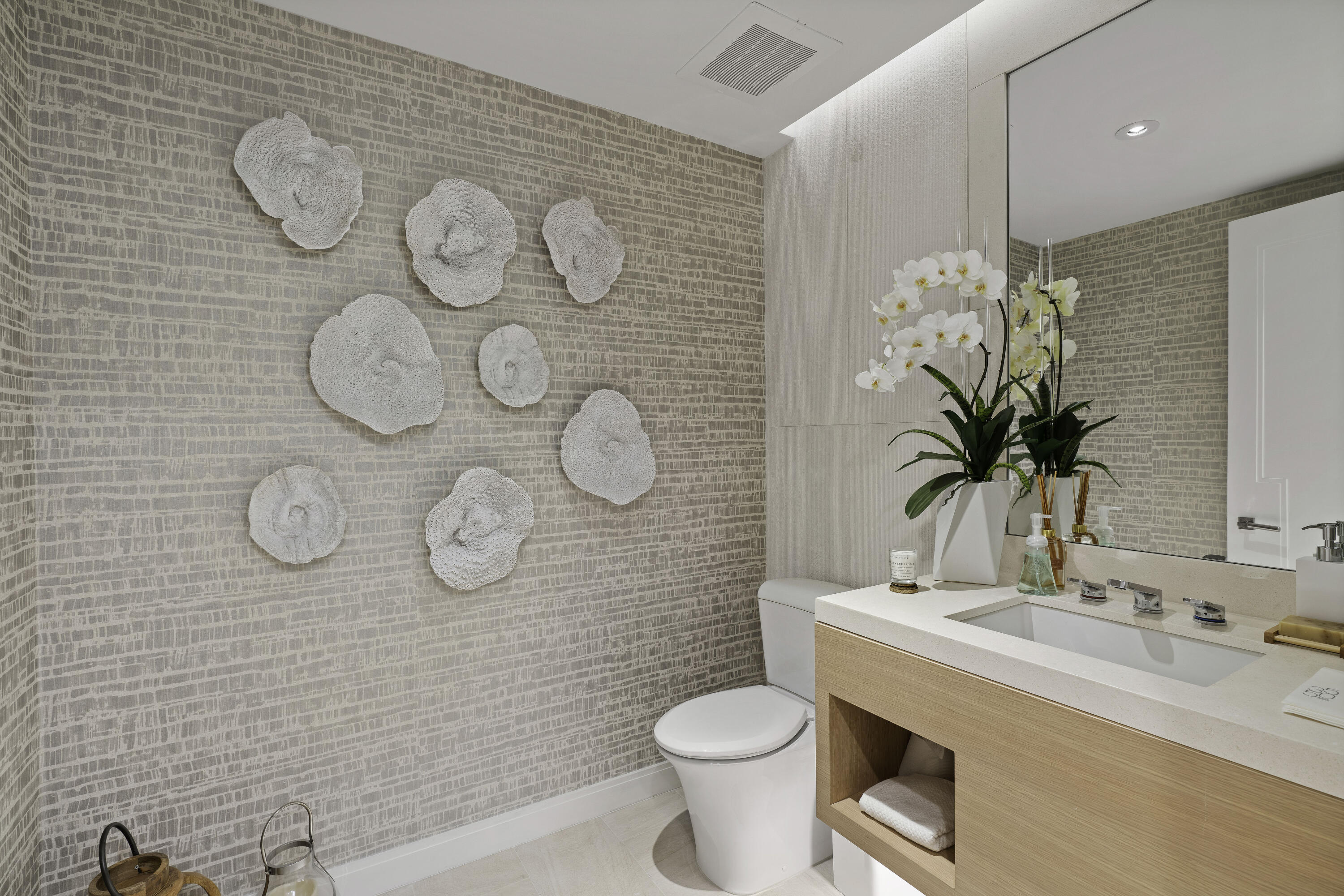 3550 S Ocean Boulevard Unit: 6d