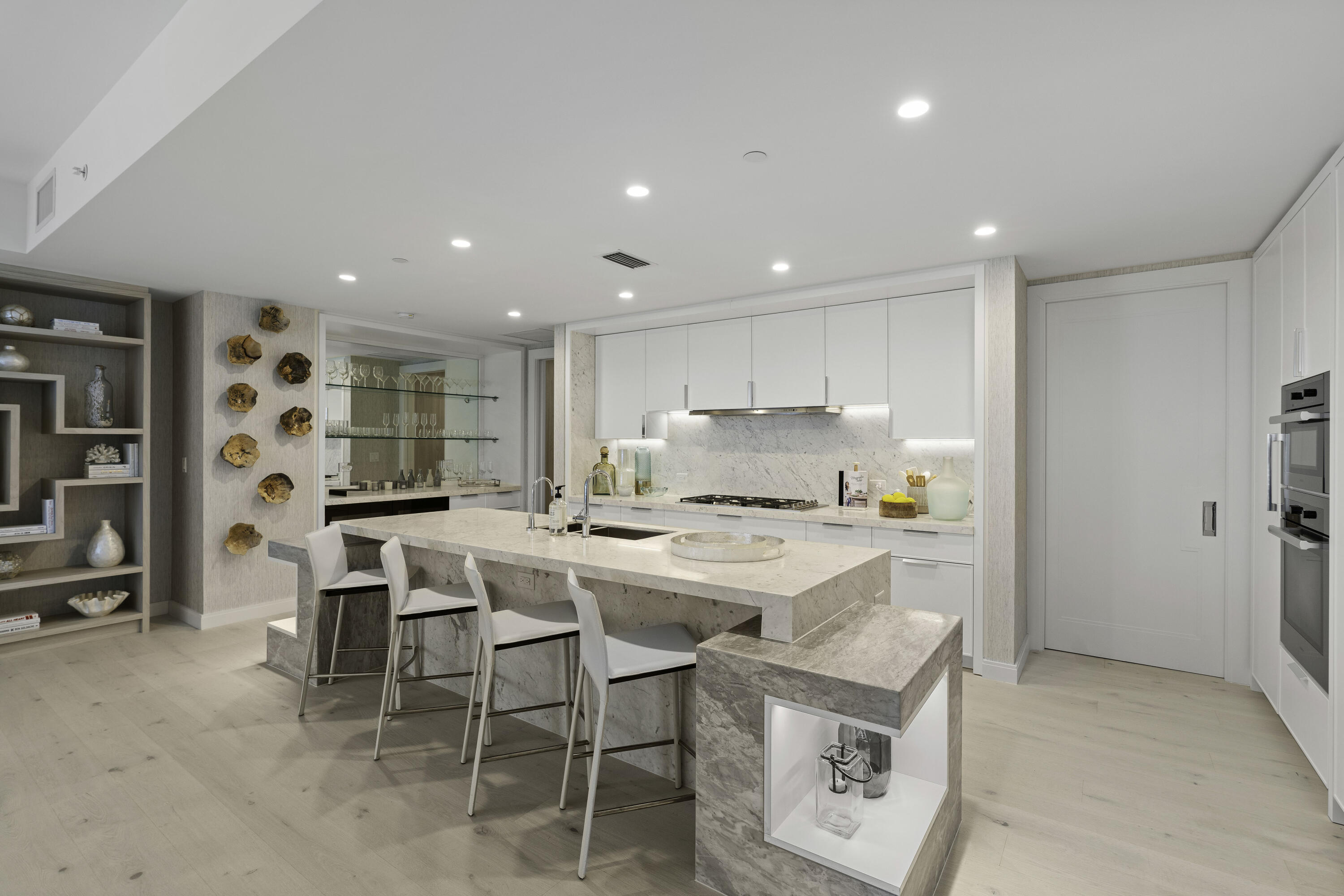 3550 S Ocean Boulevard Unit: 6d