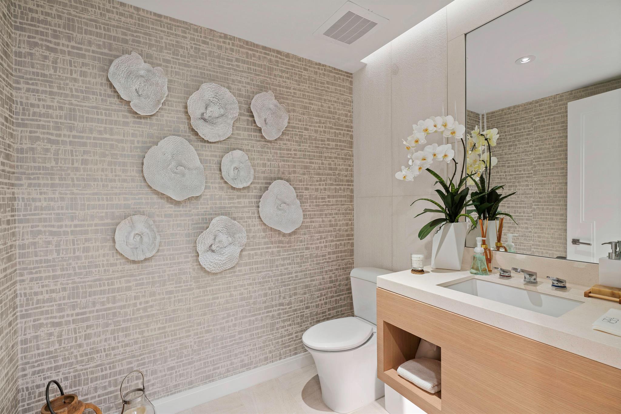 3550 S Ocean Boulevard Unit: 6d