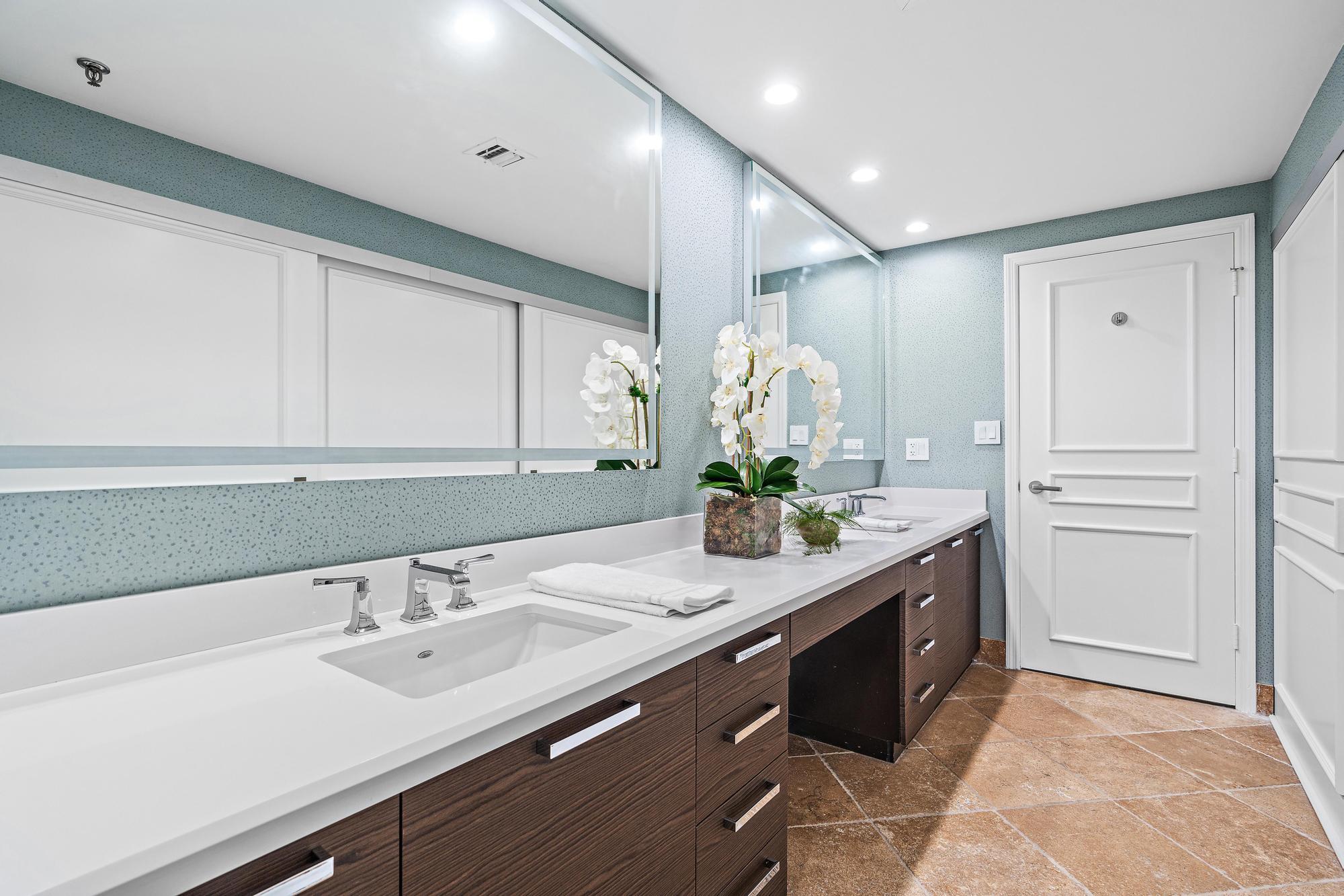 3120 S Ocean Boulevard Unit: 2502