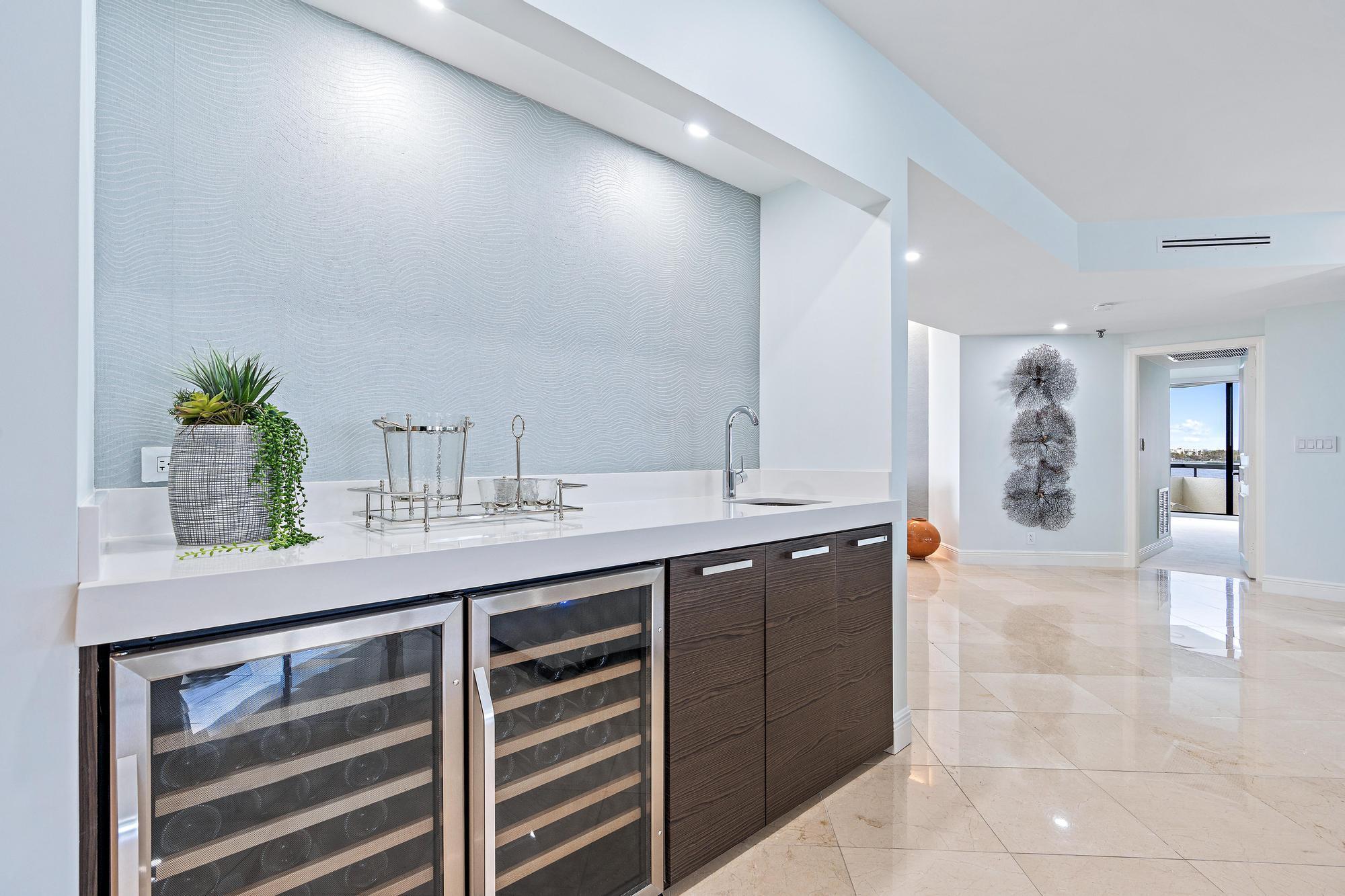 3120 S Ocean Boulevard Unit: 2502