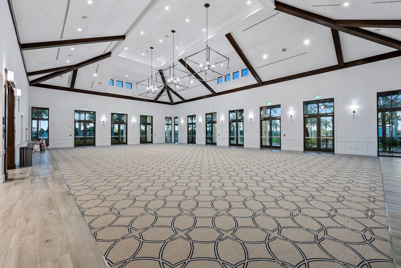 9158 Crestview Circle