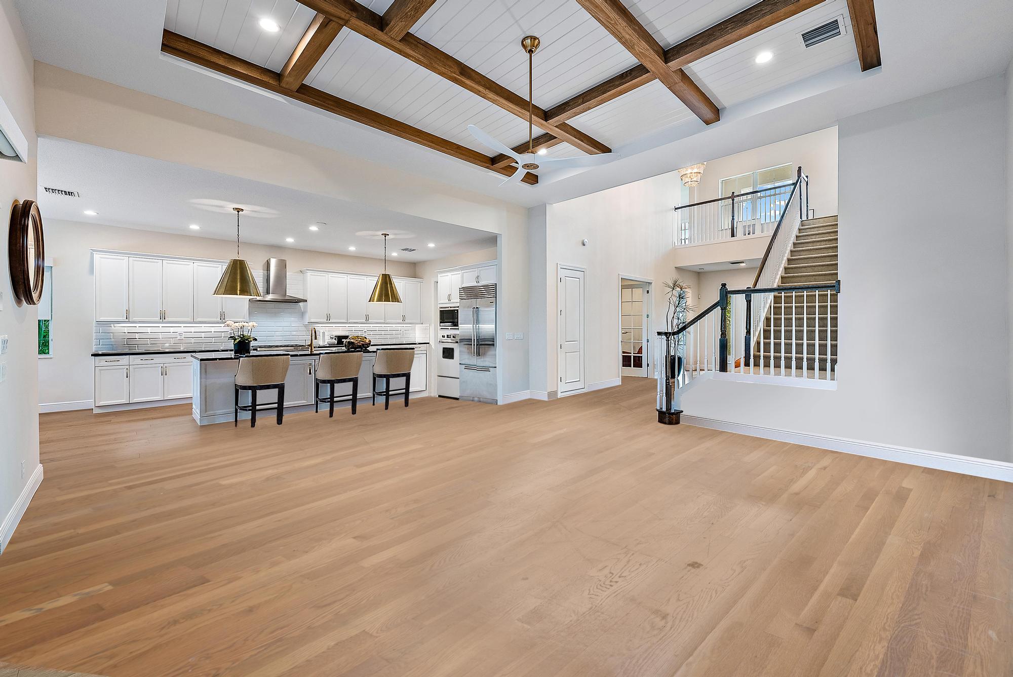 9158 Crestview Circle