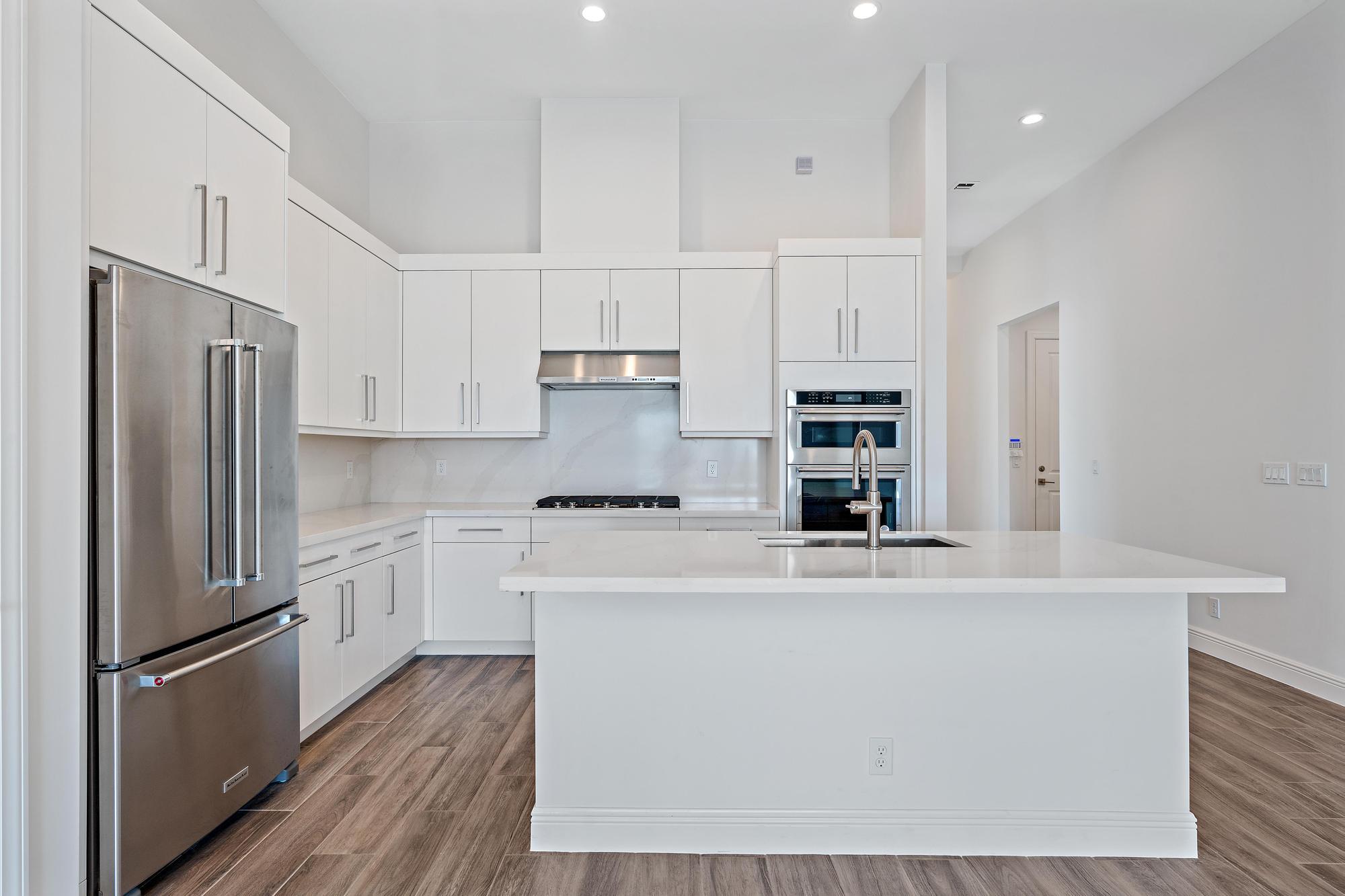 10006 Regency Way