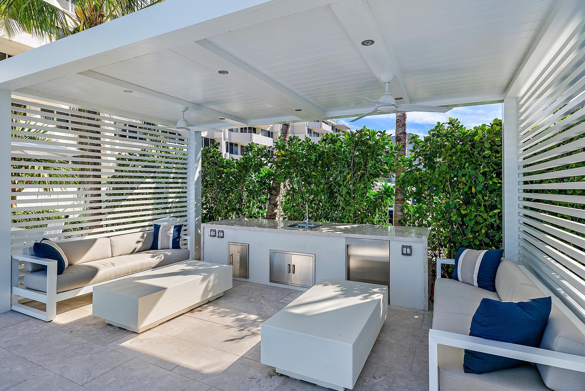 2773 S Ocean Boulevard 115