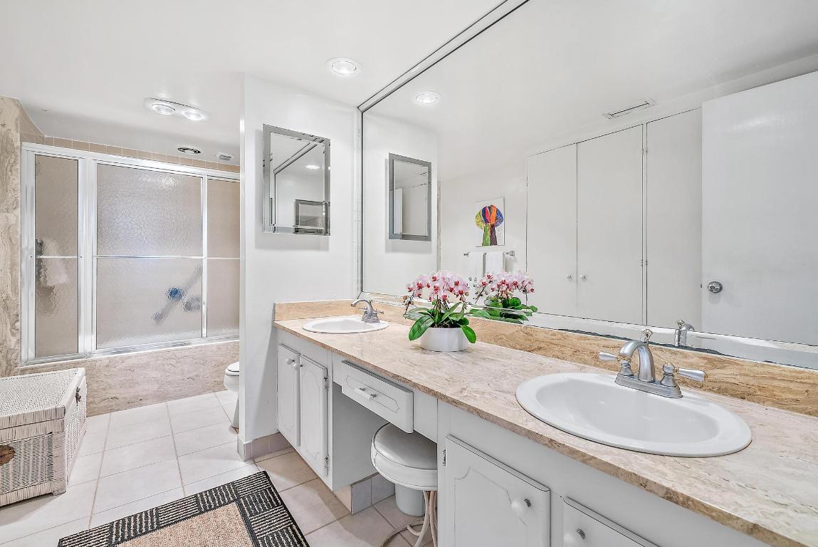 2773 S Ocean Boulevard 115