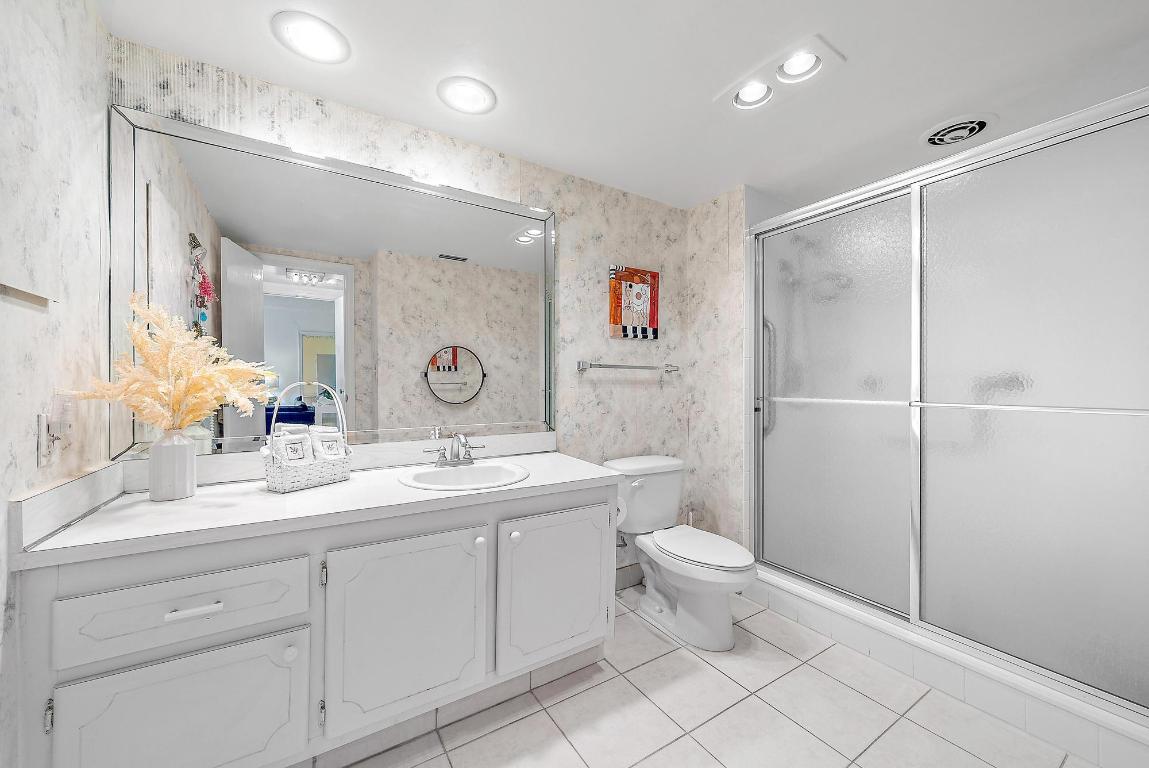 2773 S Ocean Boulevard 115