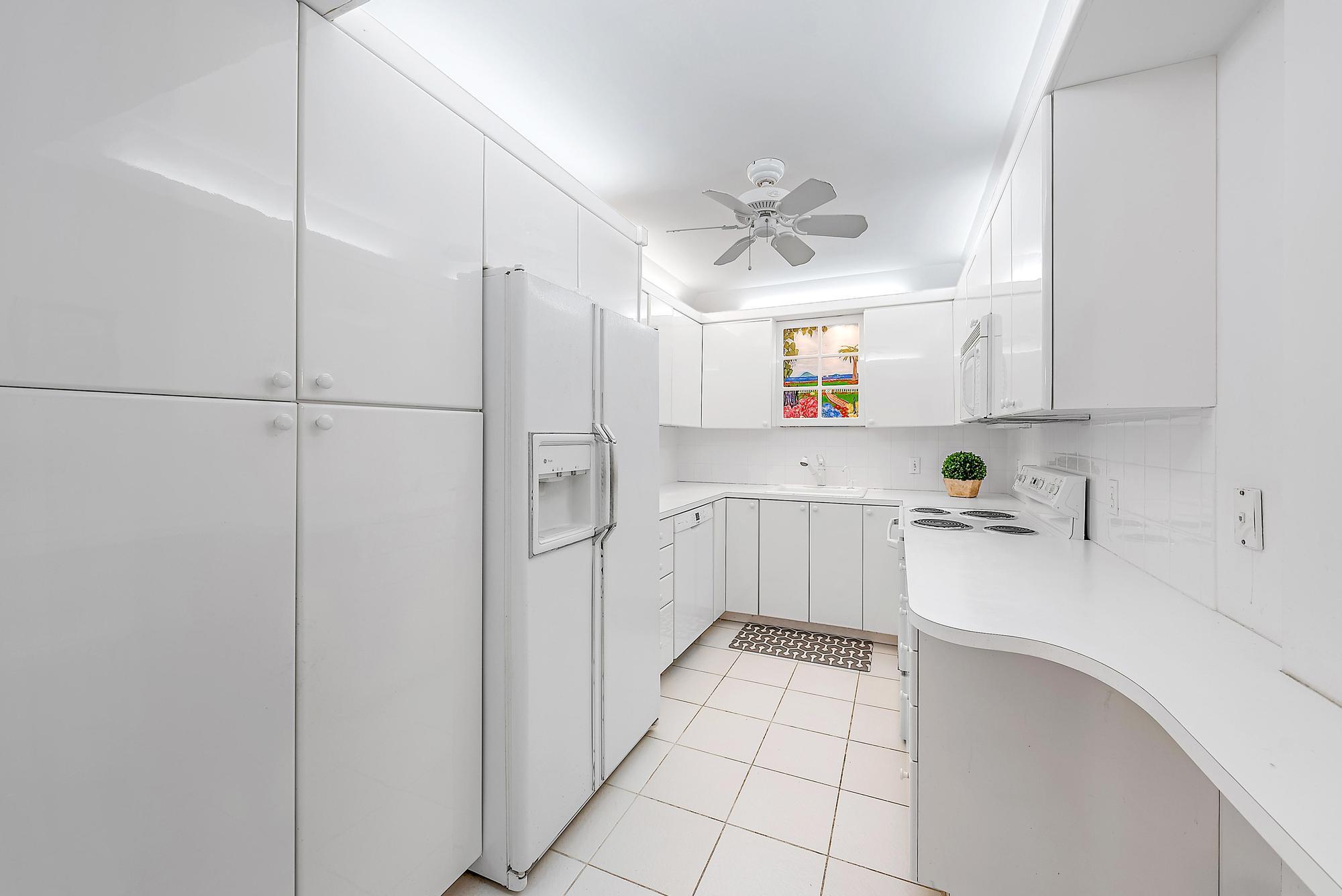 2773 S Ocean Boulevard 115
