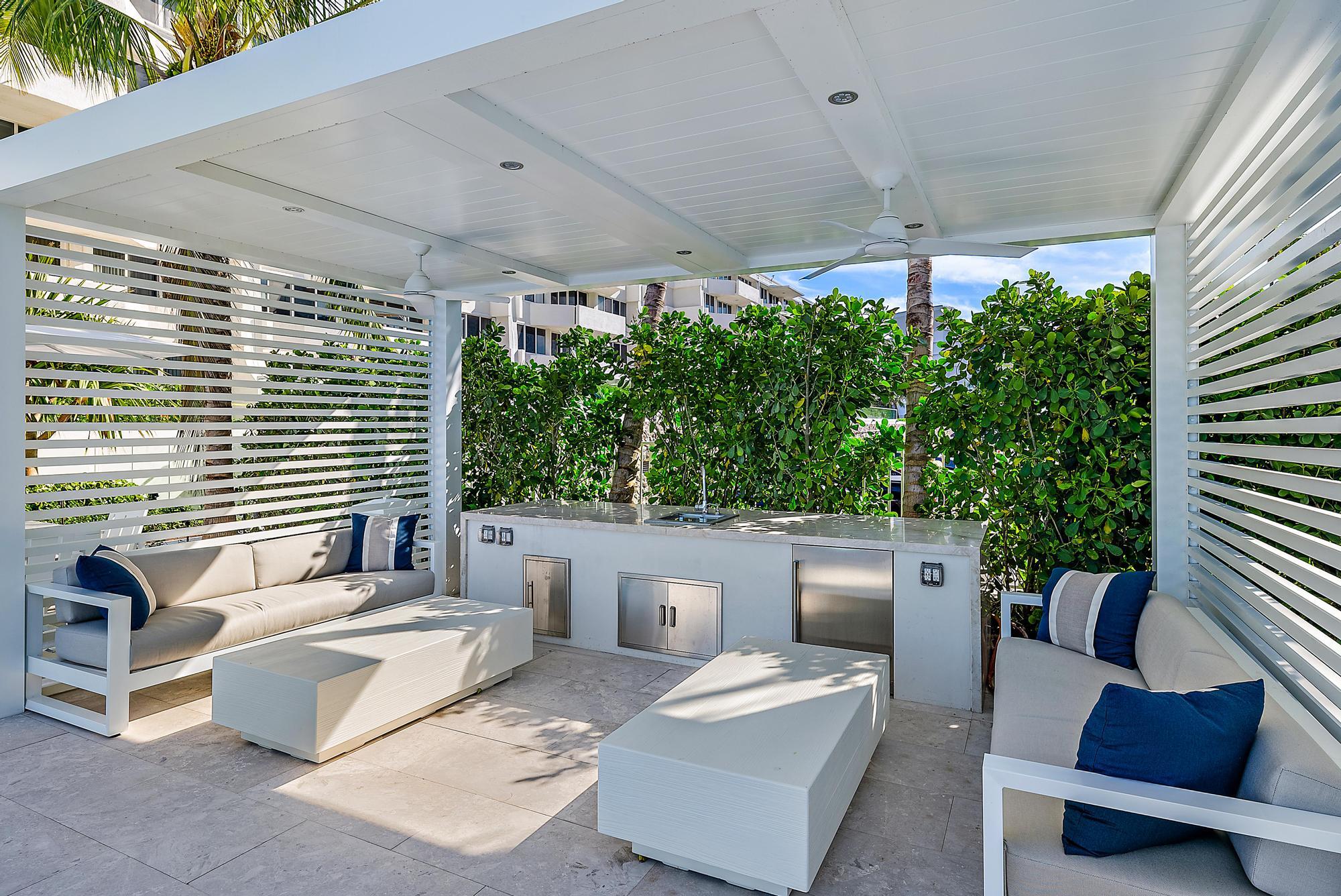 2773 S Ocean Boulevard 115