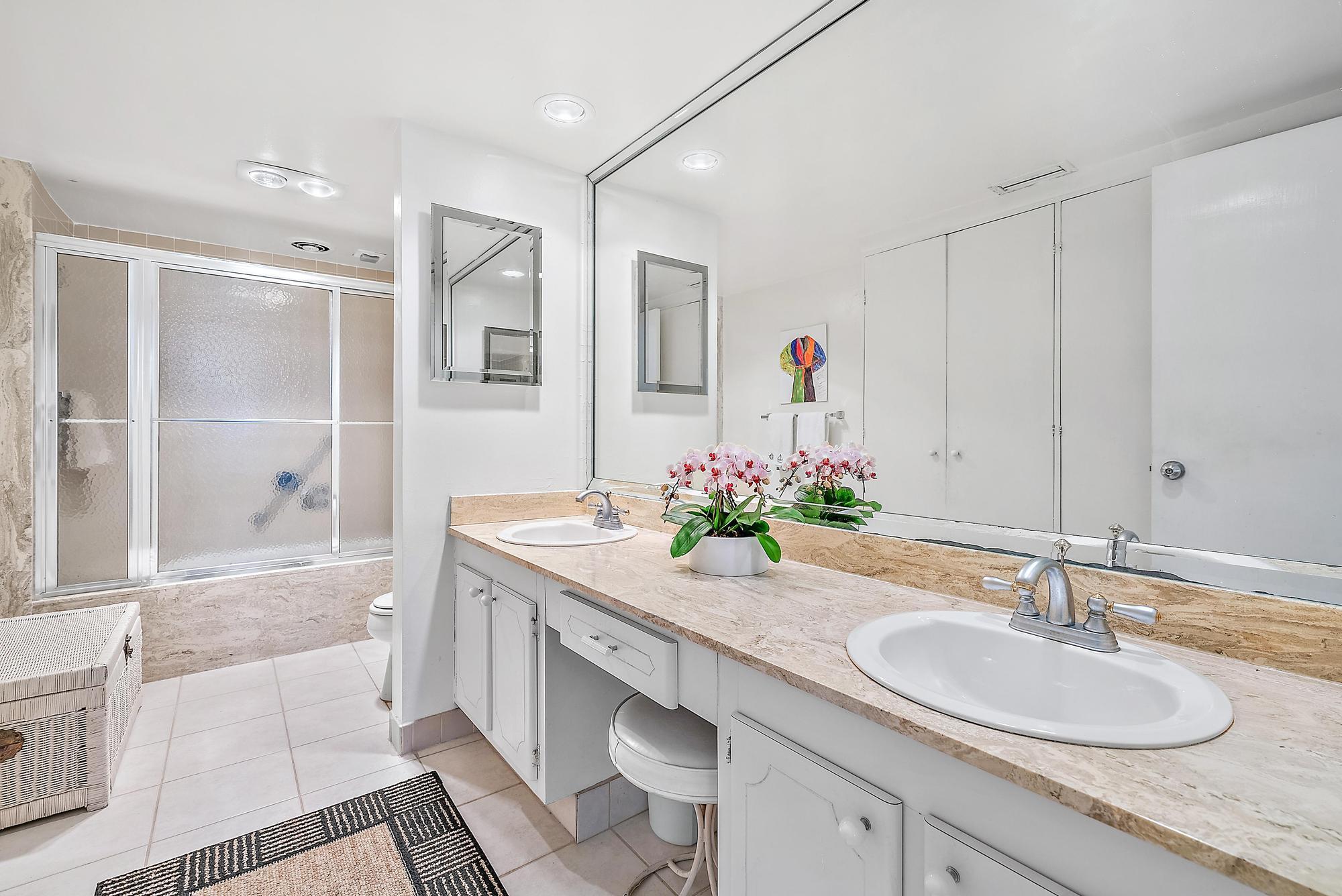 2773 S Ocean Boulevard 115