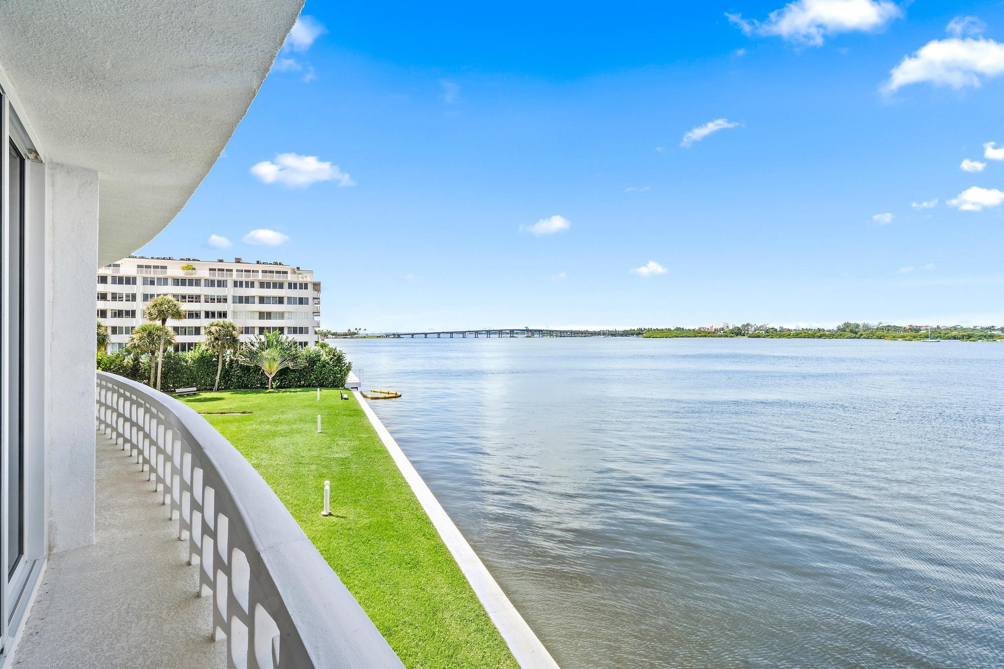 2760 S Ocean Boulevard 206