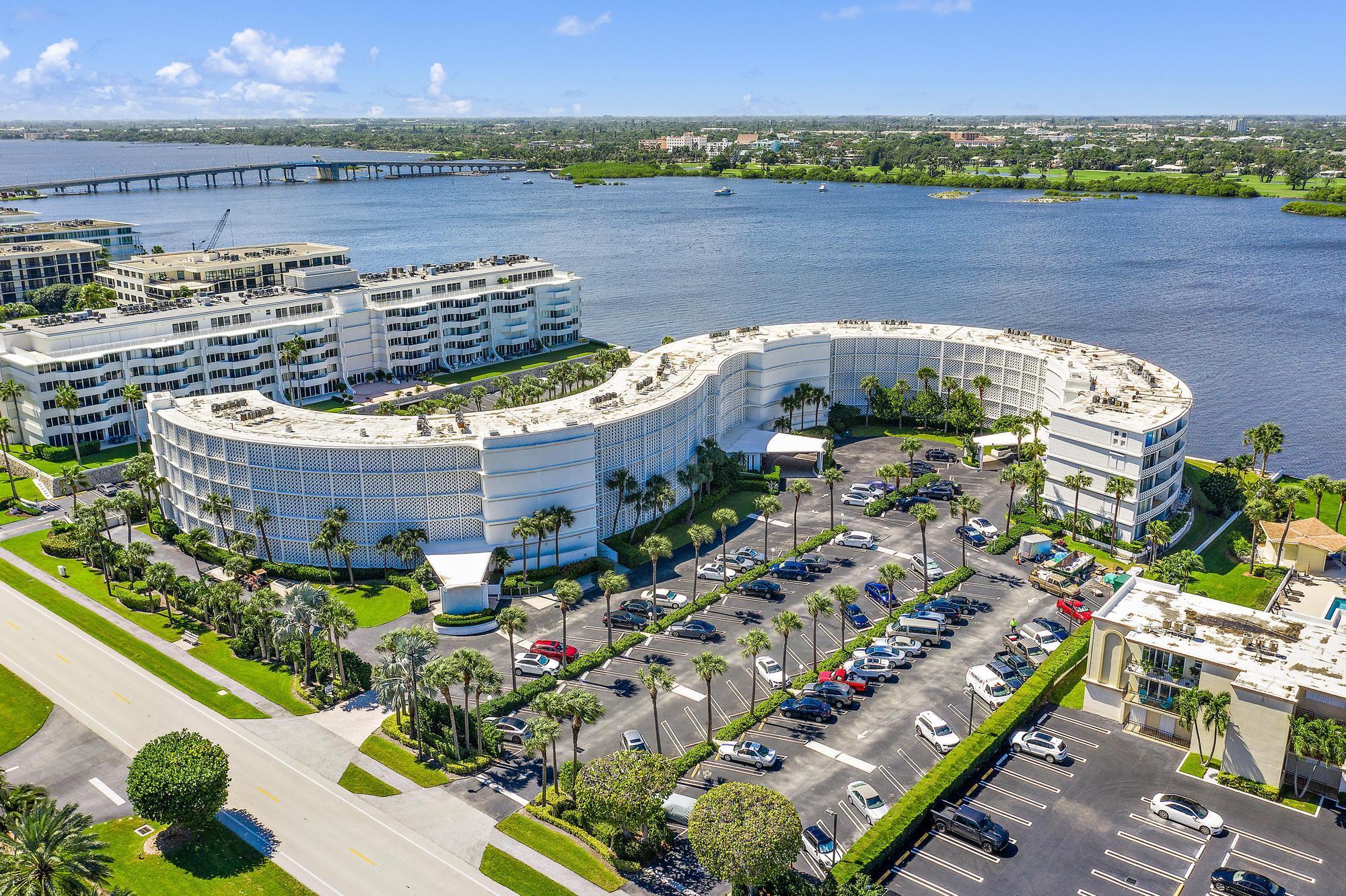 2760 S Ocean Boulevard 206