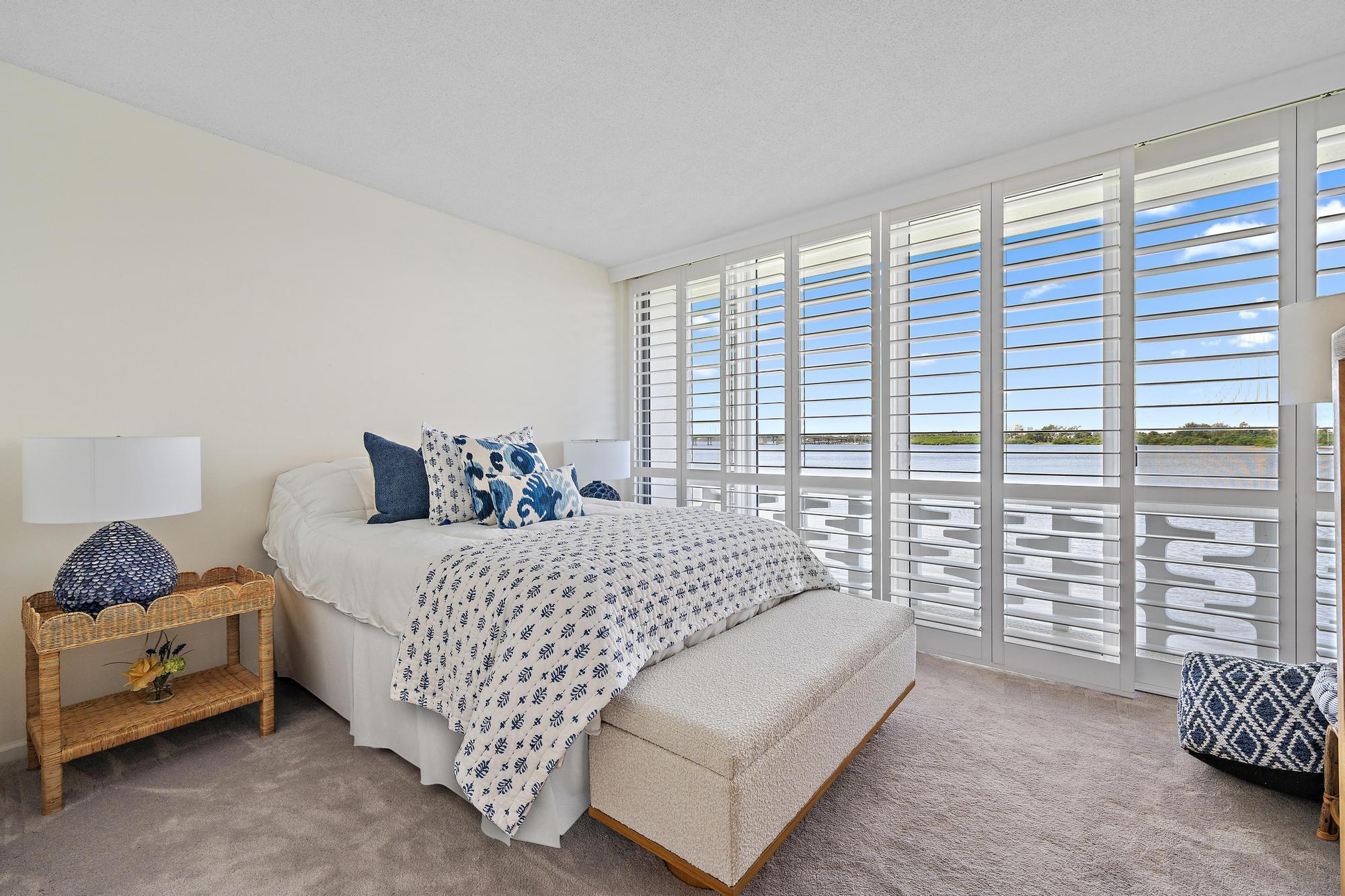 2760 S Ocean Boulevard 206