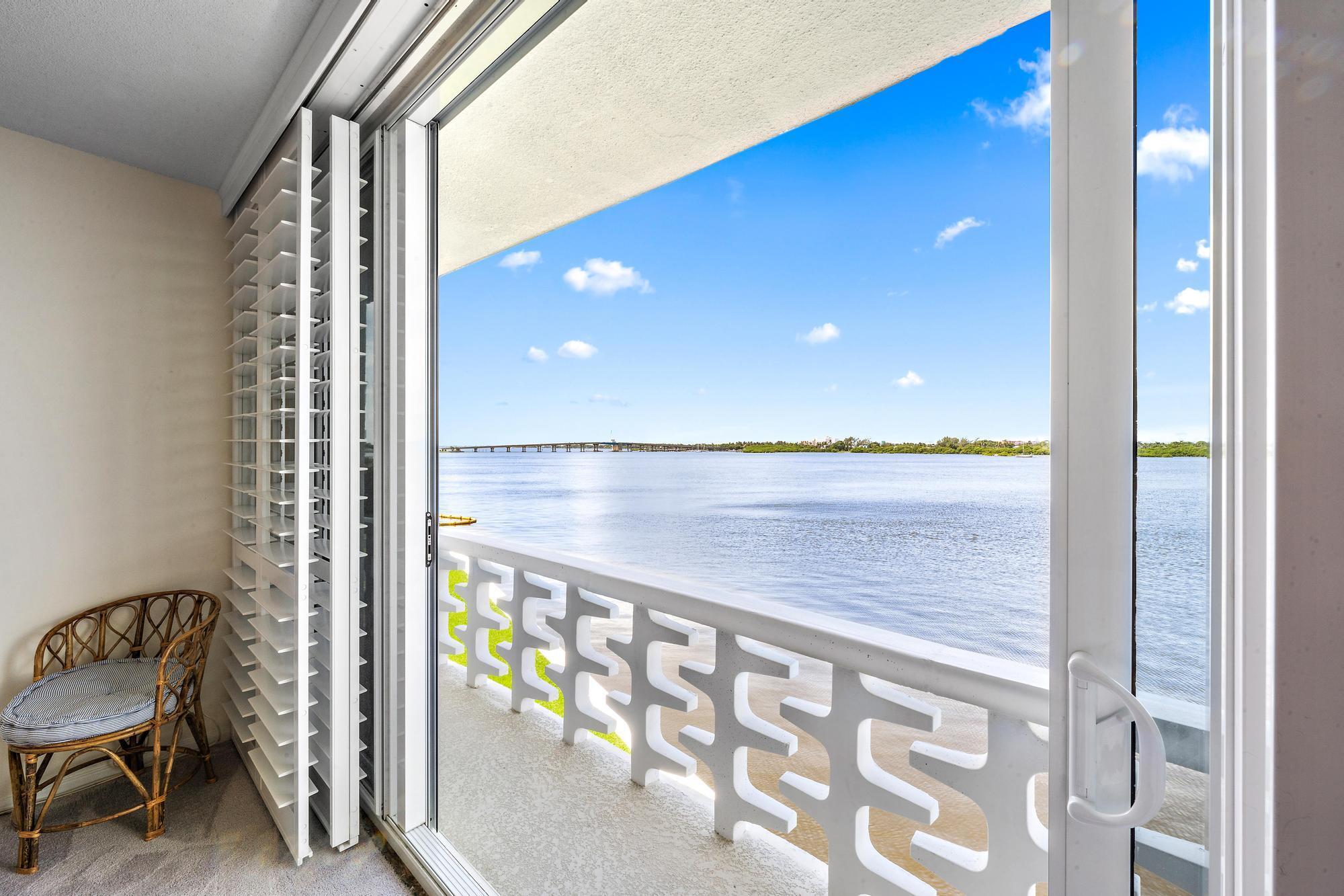 2760 S Ocean Boulevard 206