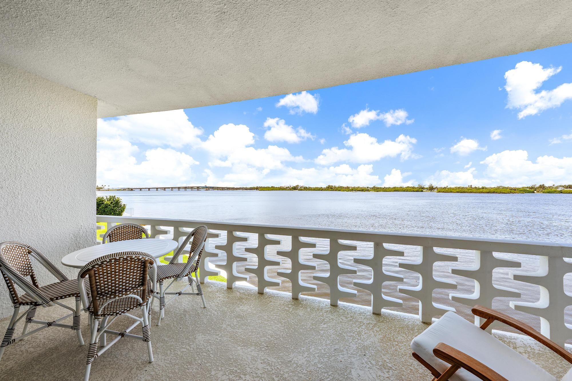 2760 S Ocean Boulevard 206