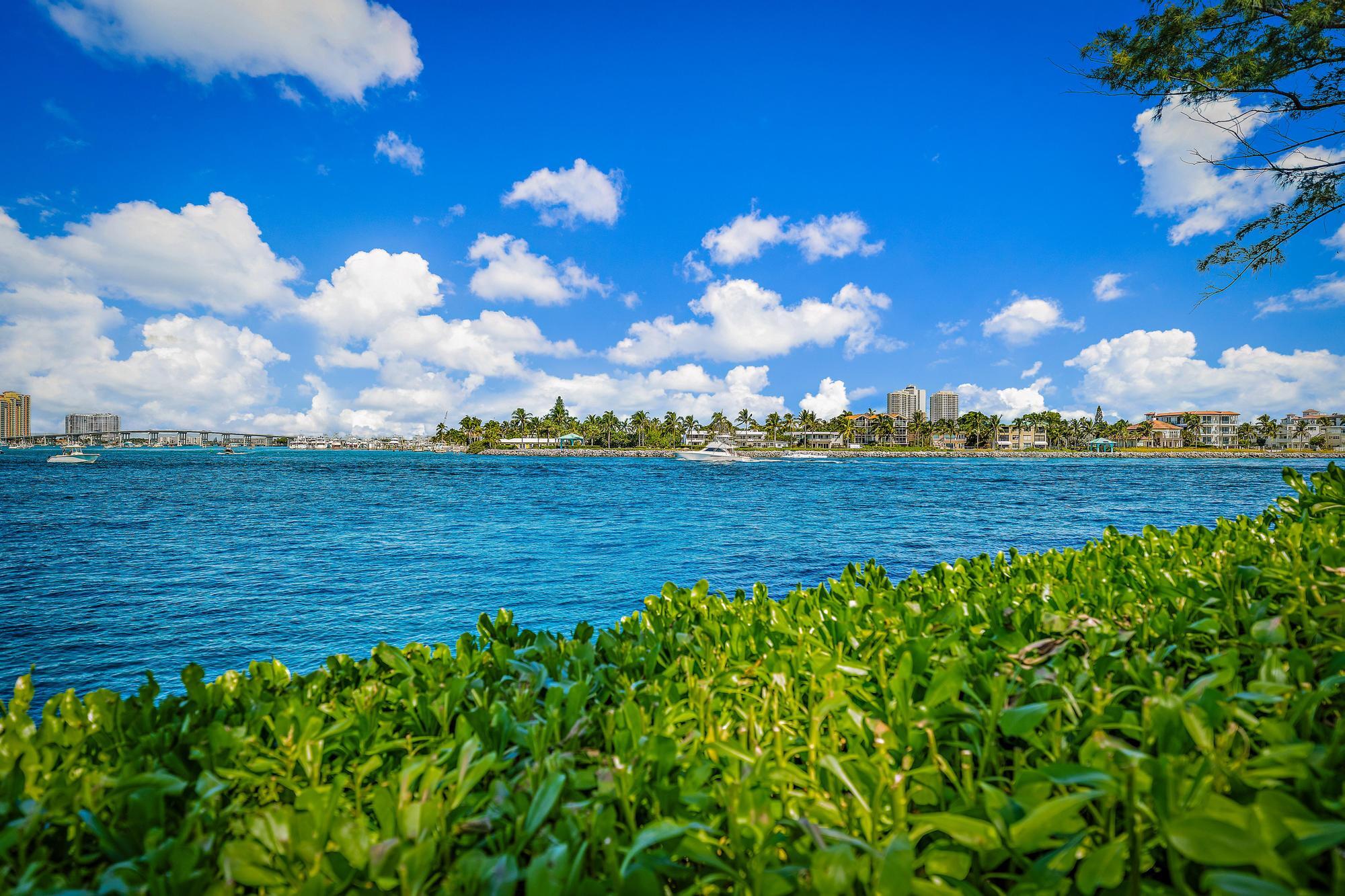173 E Inlet Drive