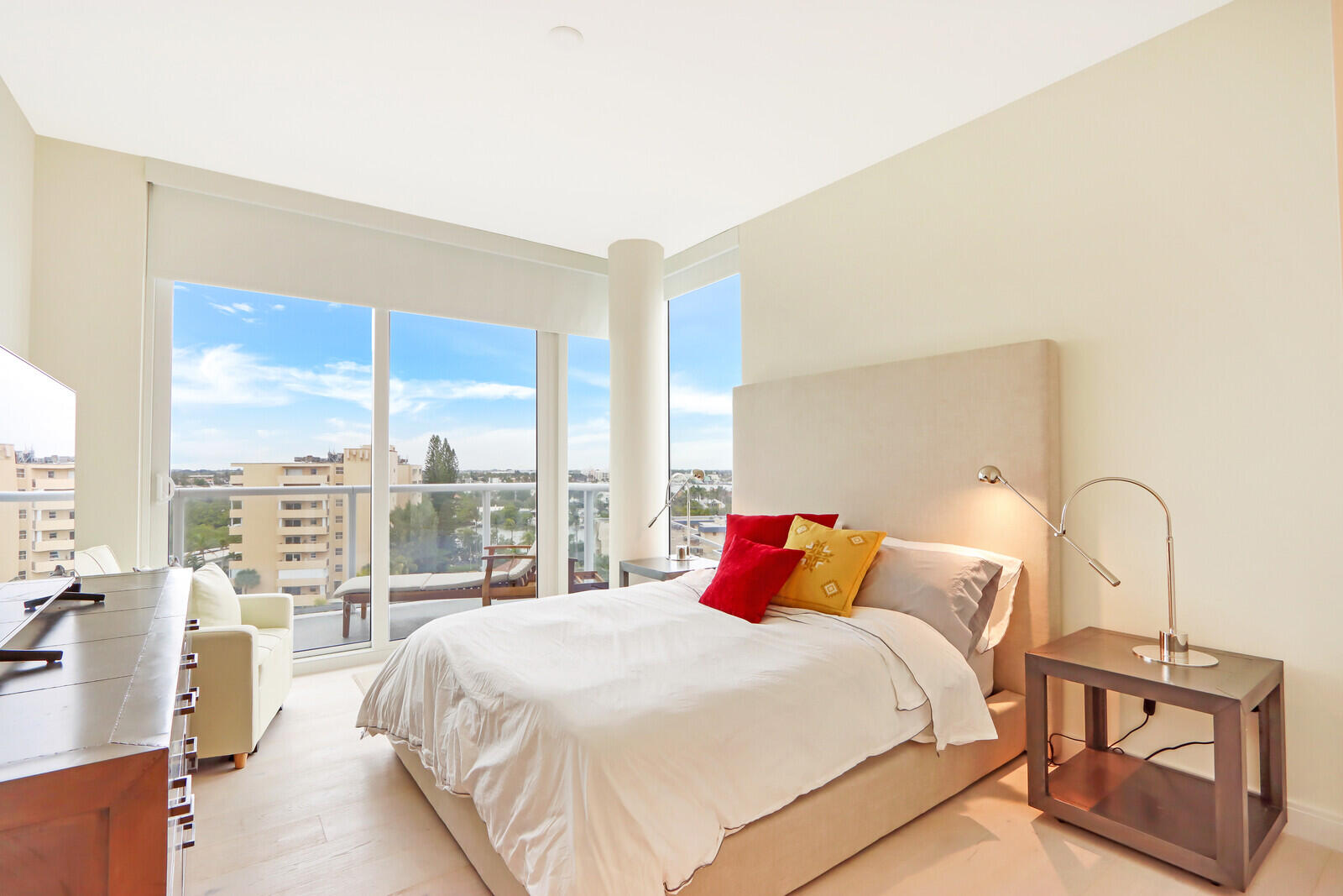 3550 S Ocean Boulevard 7e