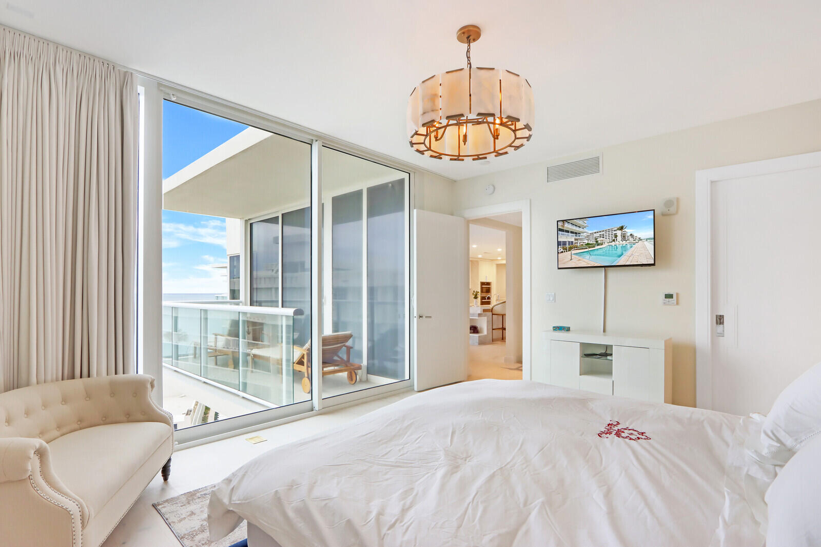 3550 S Ocean Boulevard 7e