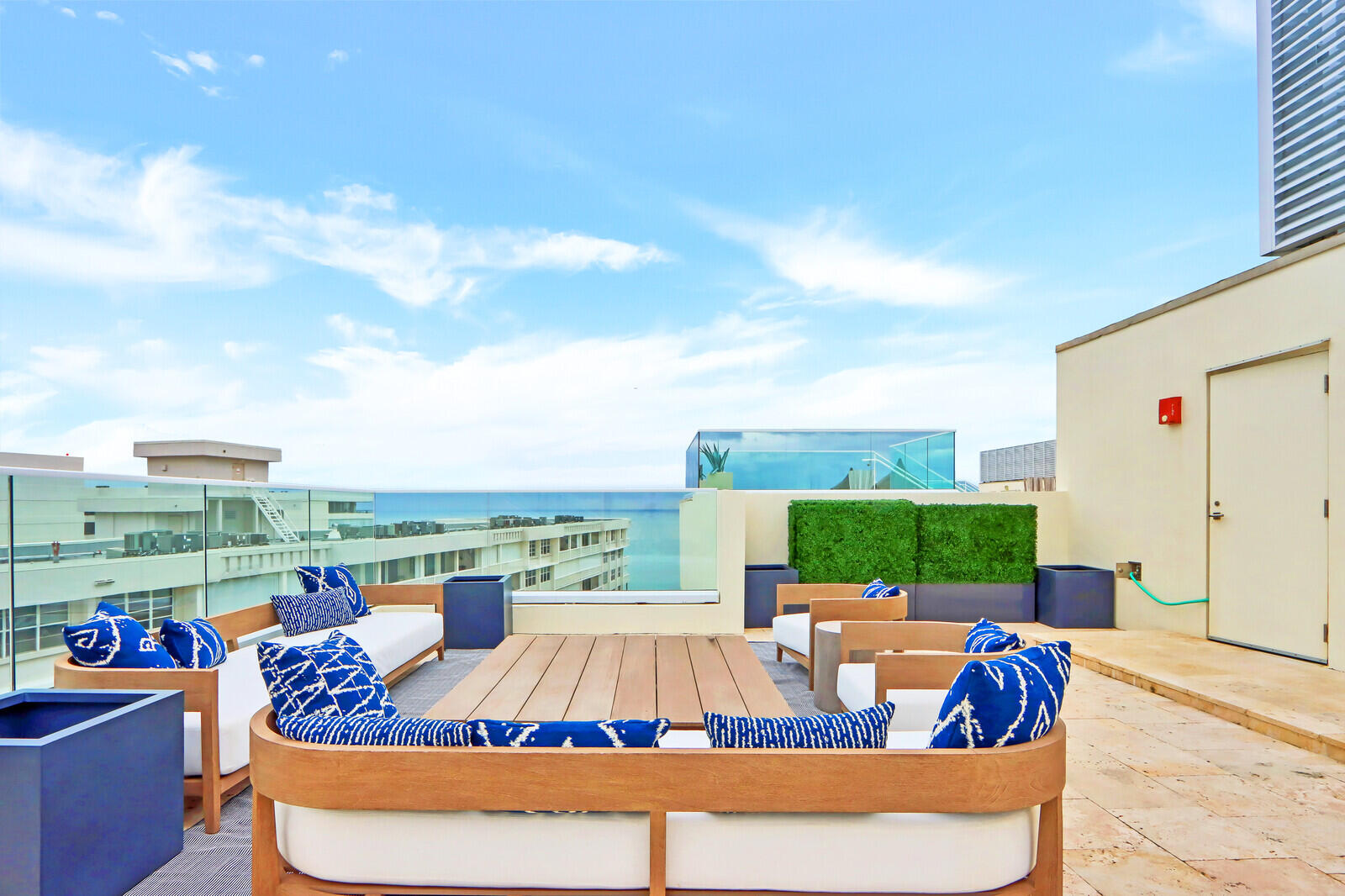 3550 S Ocean Boulevard 7e