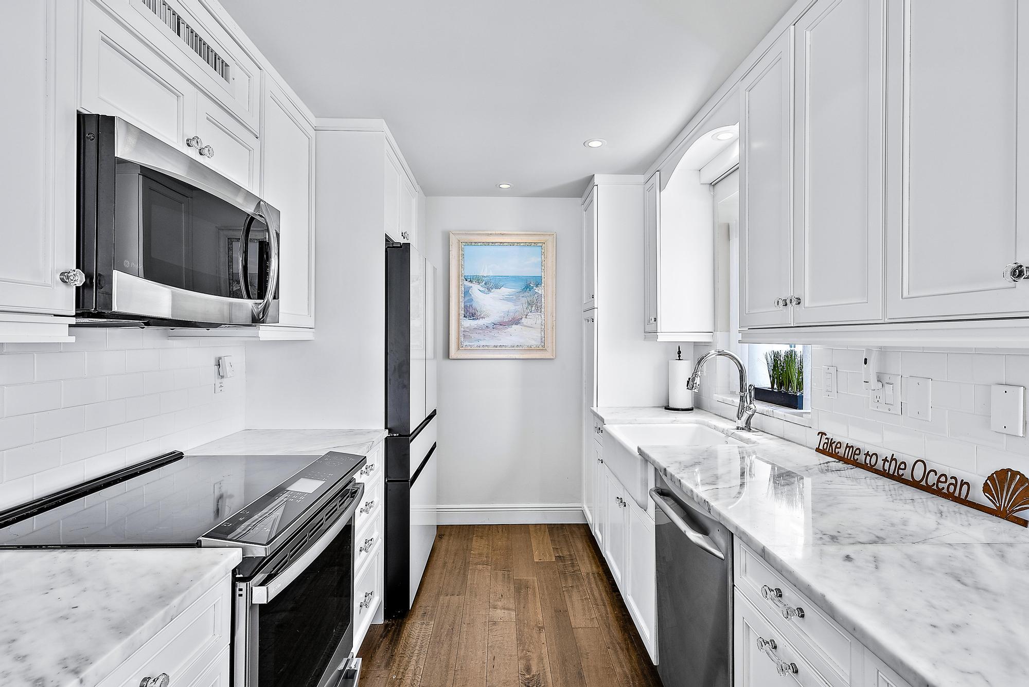 3590 S Ocean Boulevard 301