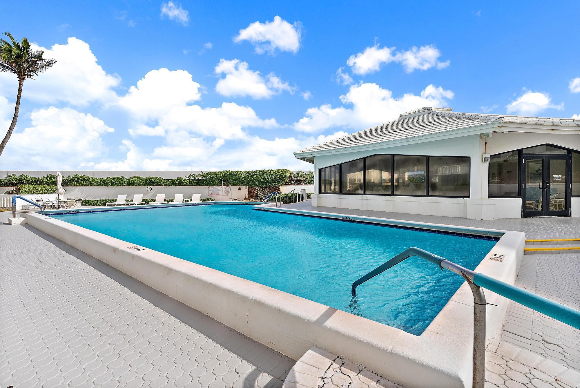 3590 S Ocean Boulevard 301