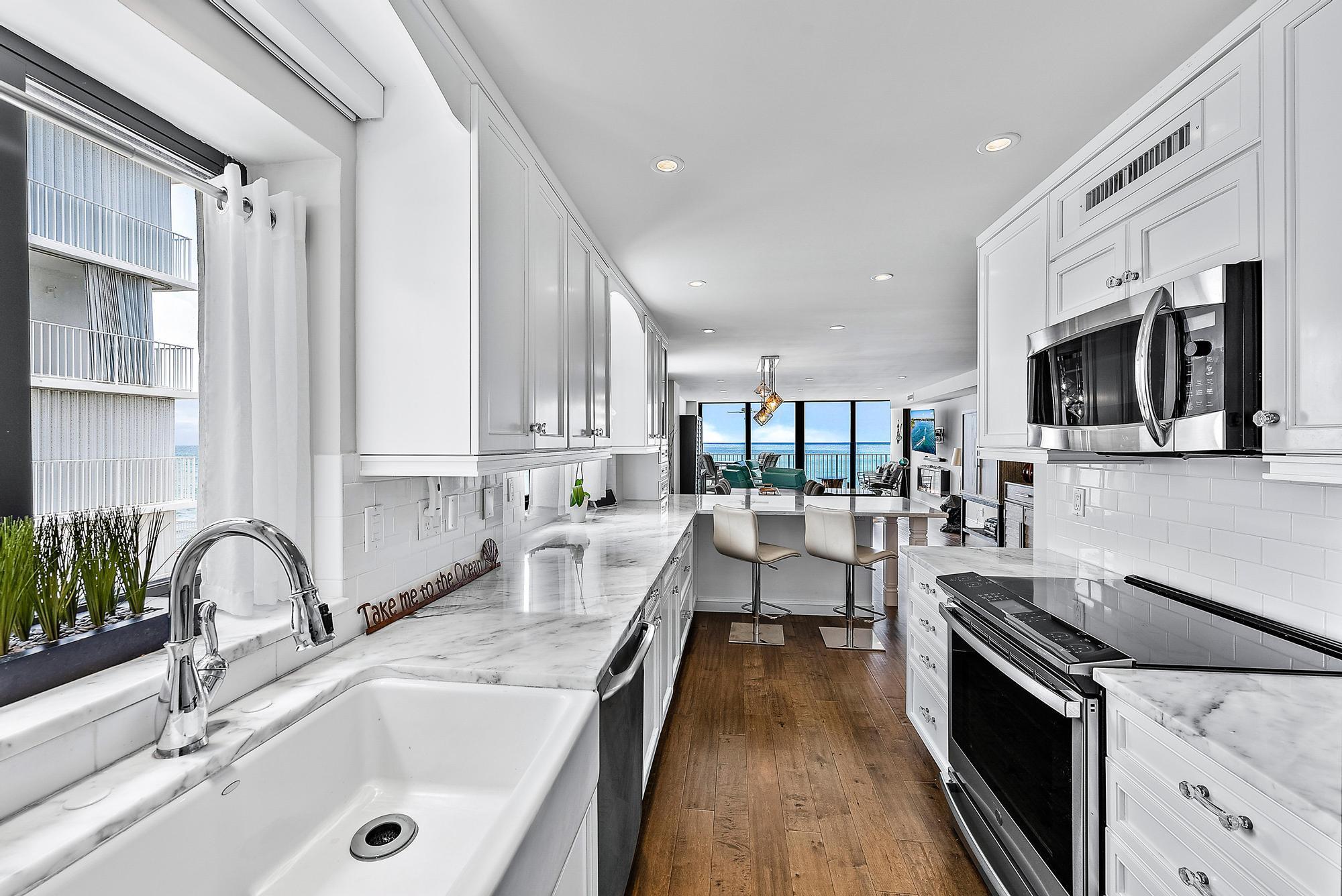 3590 S Ocean Boulevard 301