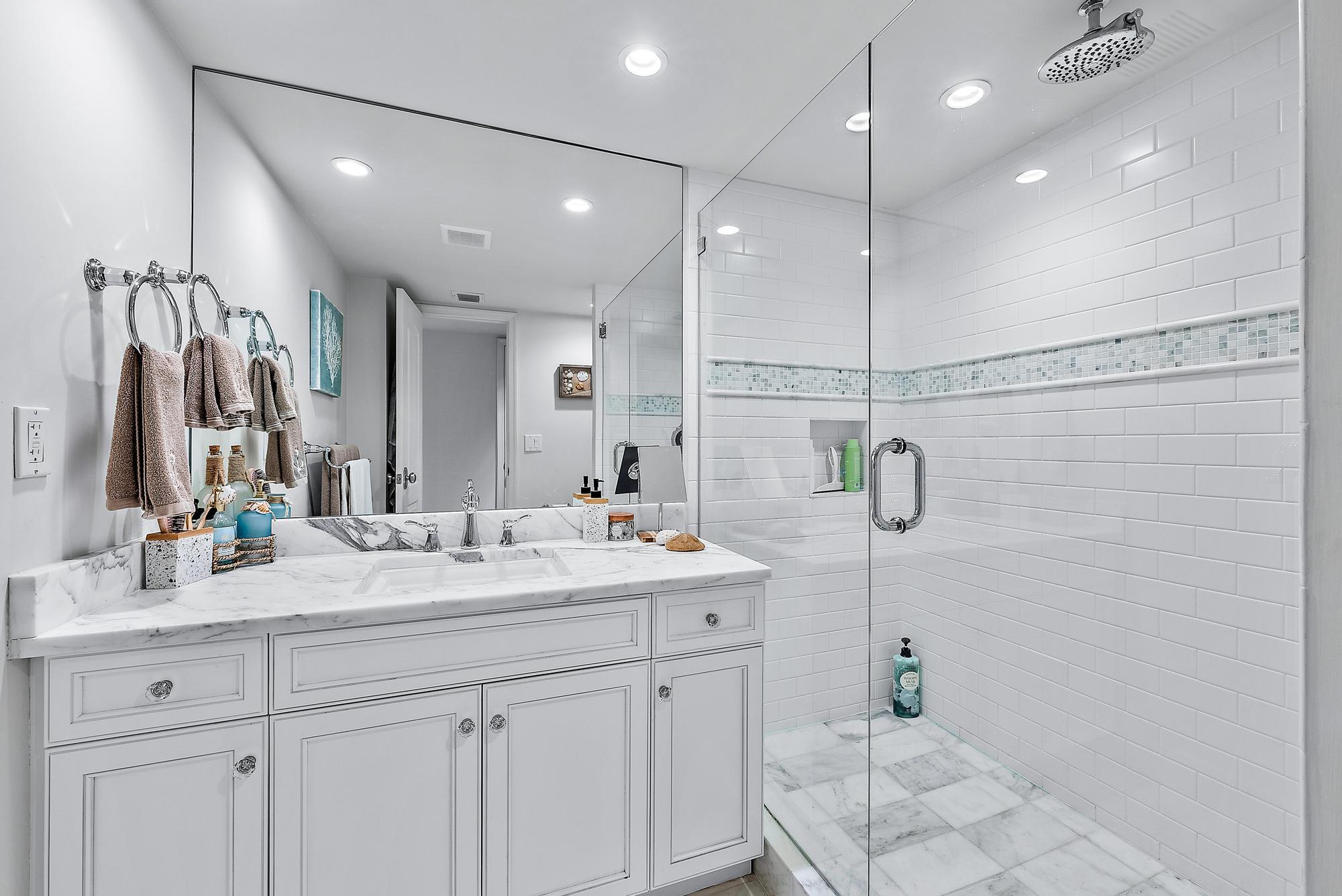 3590 S Ocean Boulevard 301