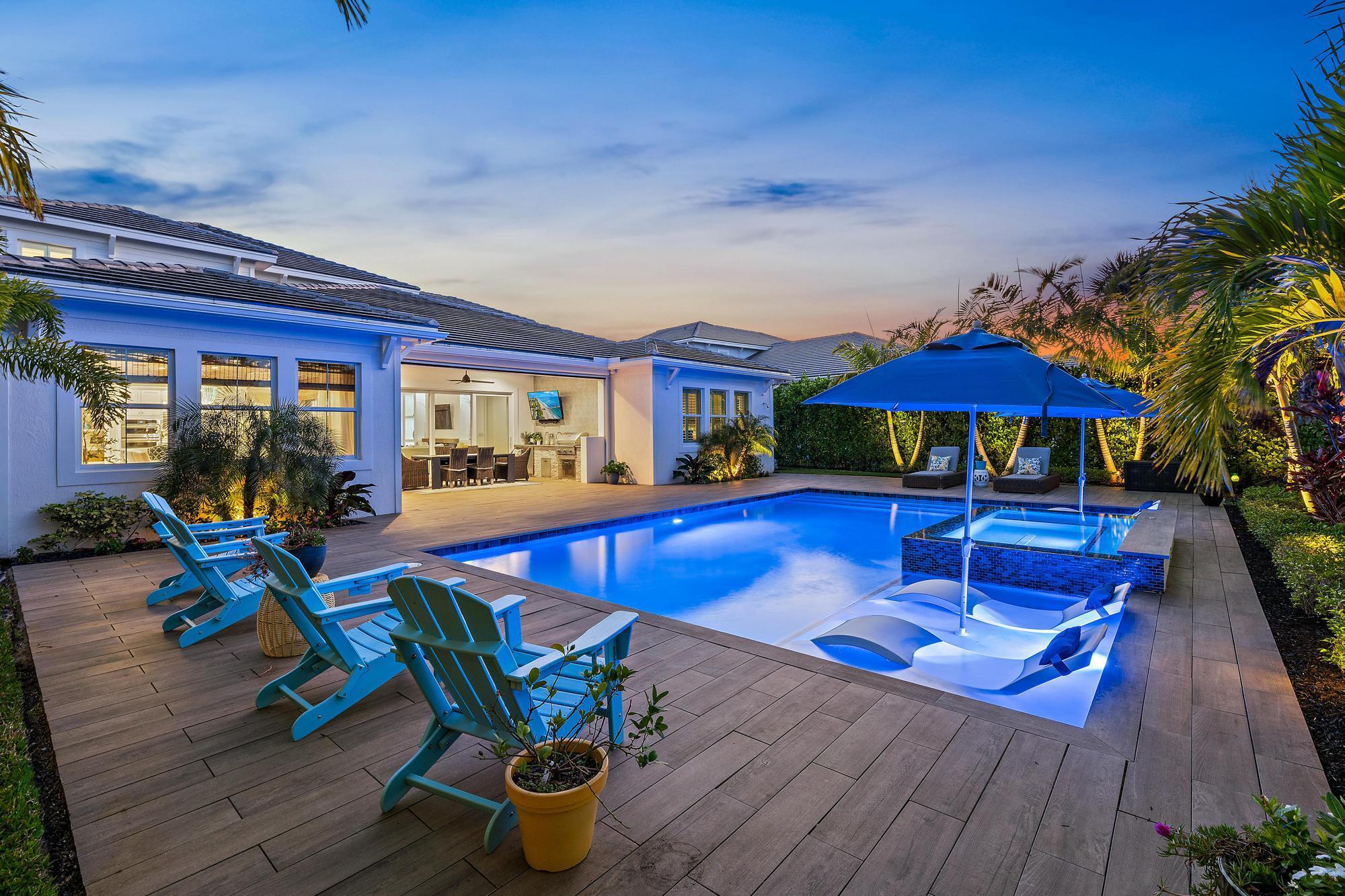 9174 Crestview Circle