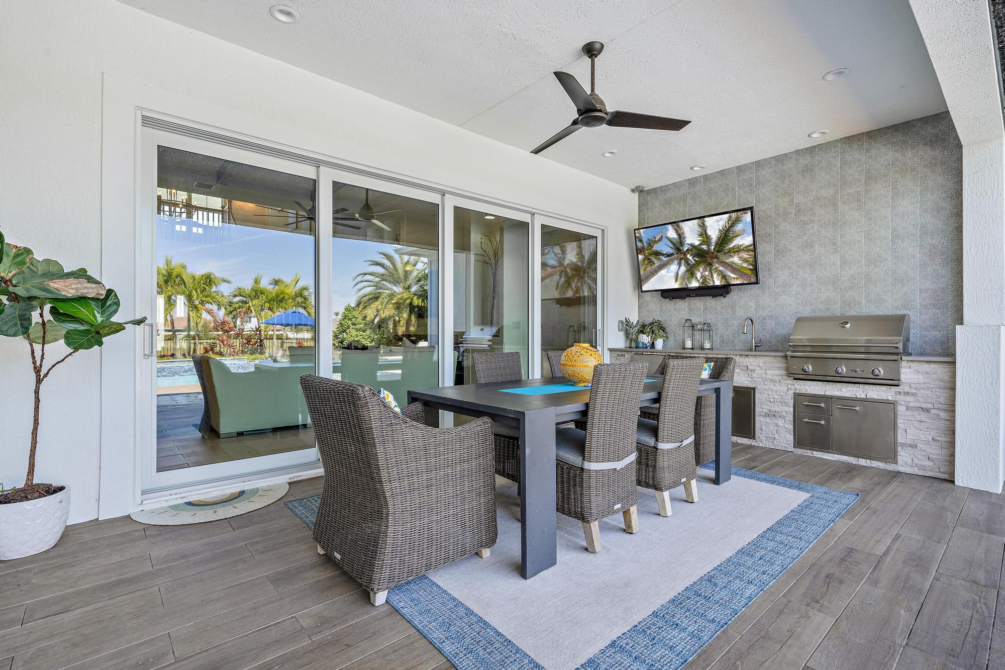 9174 Crestview Circle