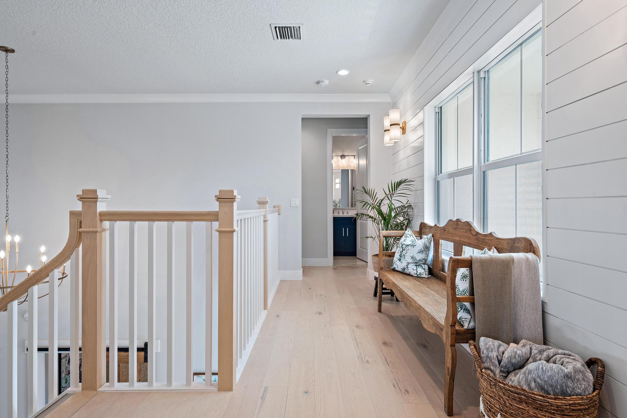 9174 Crestview Circle