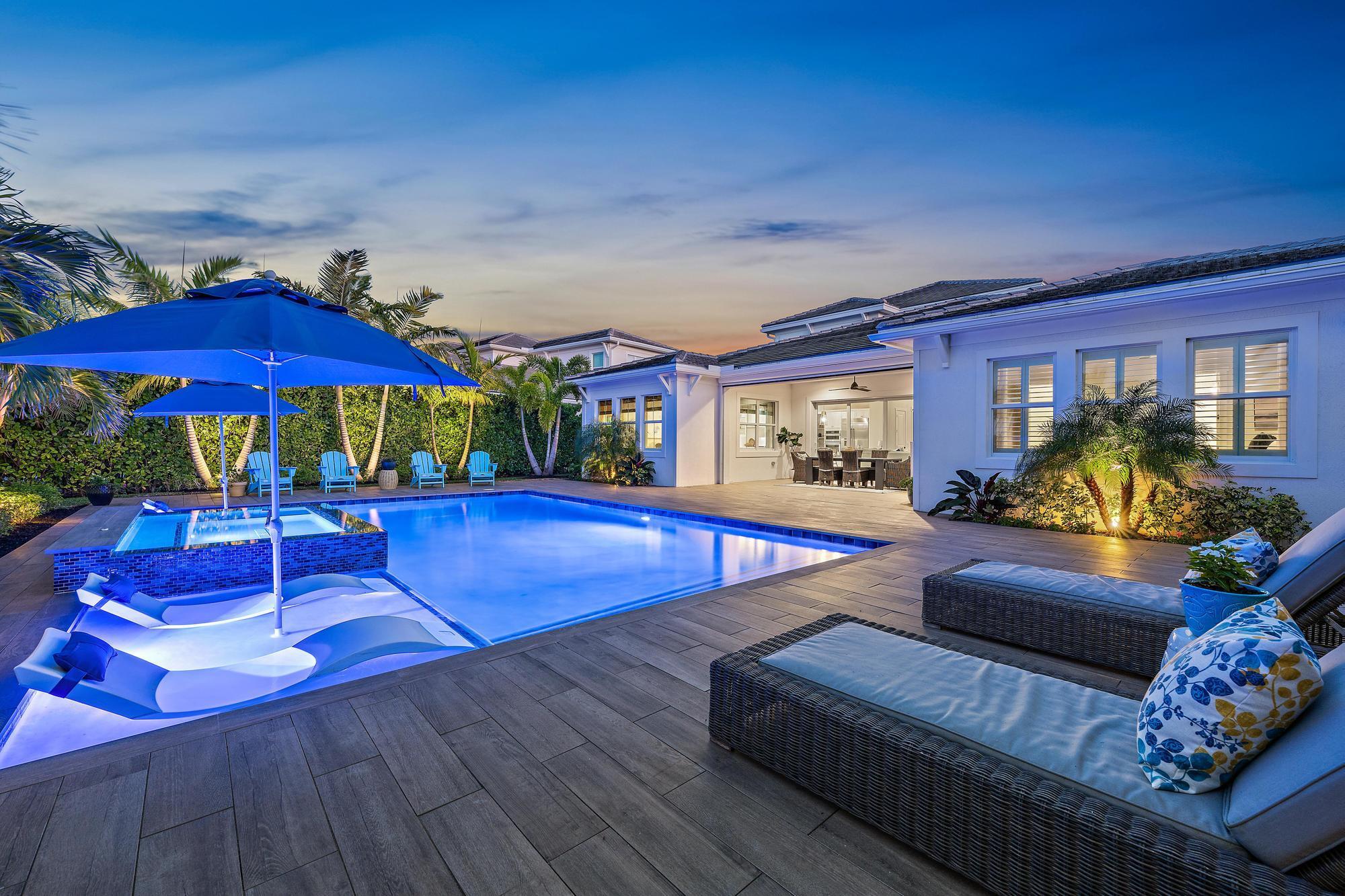 9174 Crestview Circle