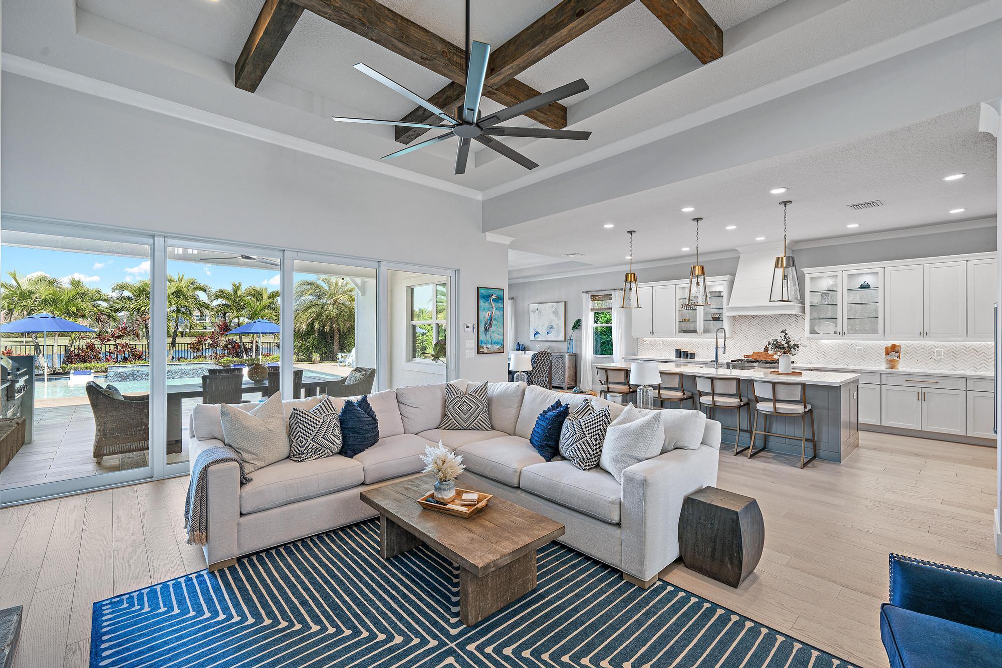 9174 Crestview Circle