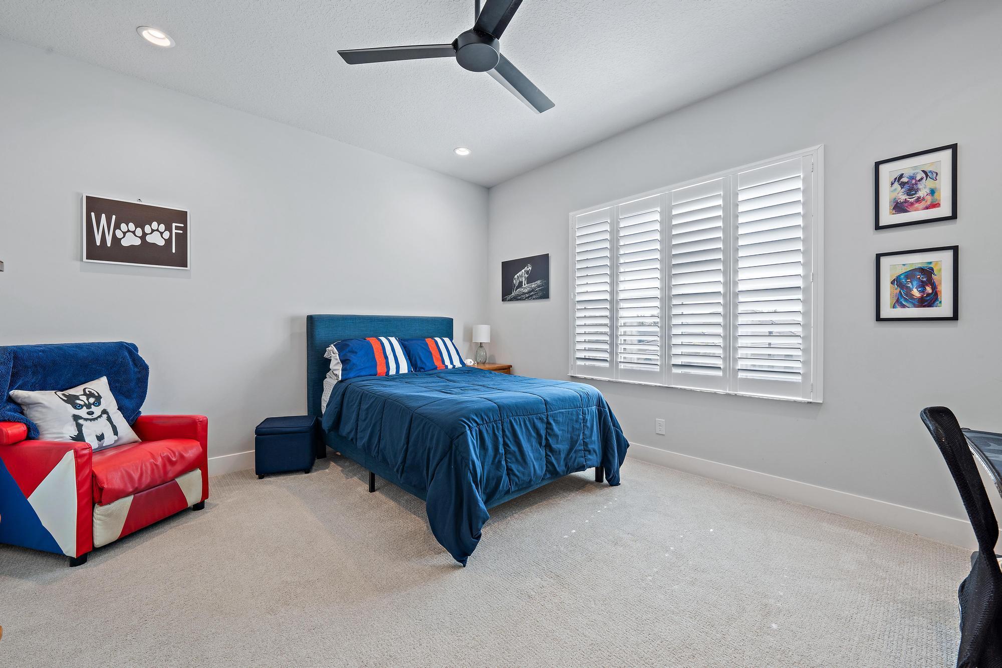 9174 Crestview Circle