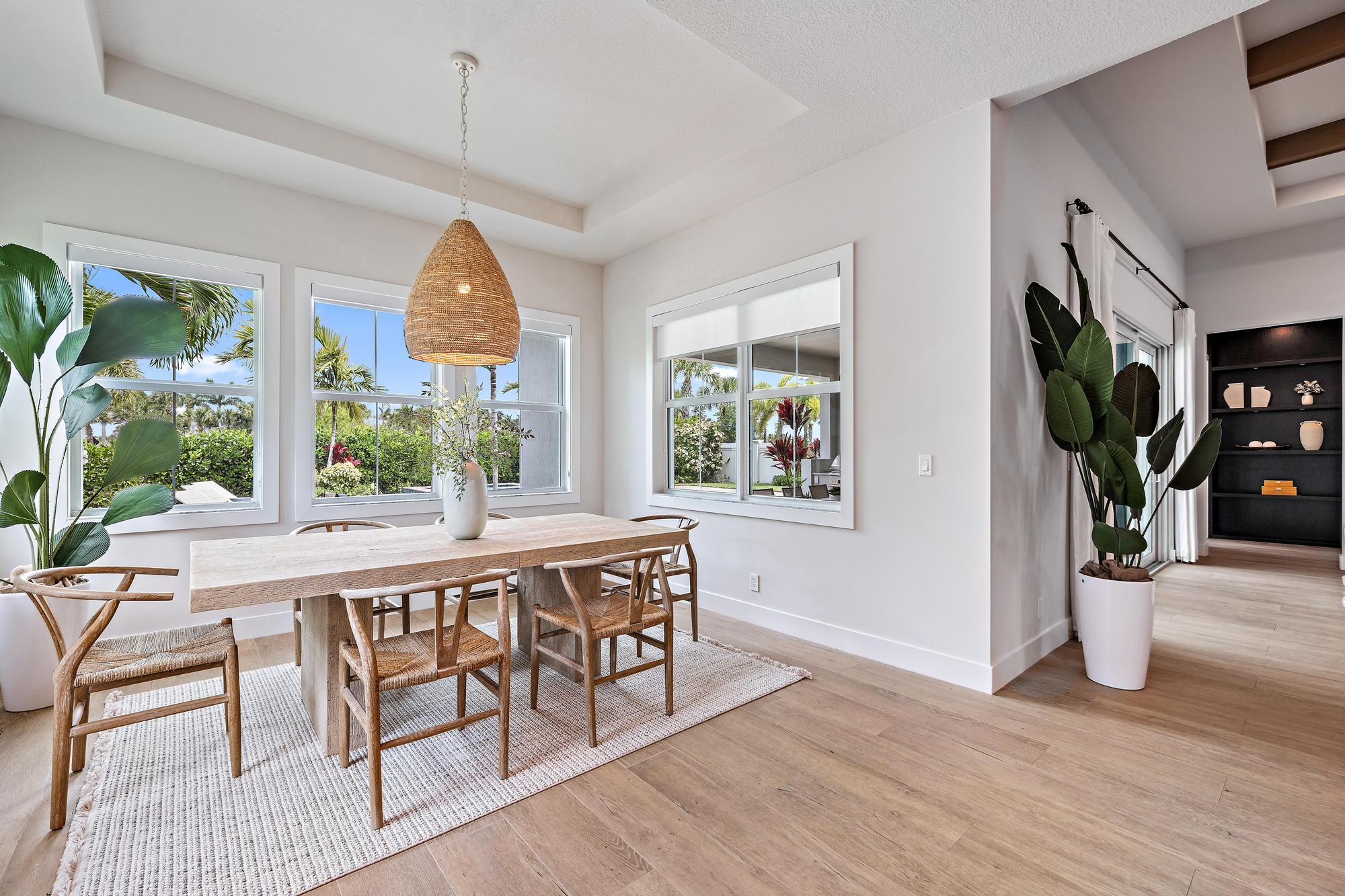 9142 Crestview Circle