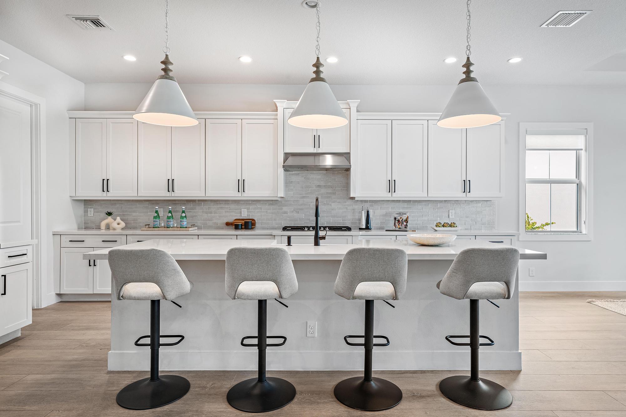 9142 Crestview Circle