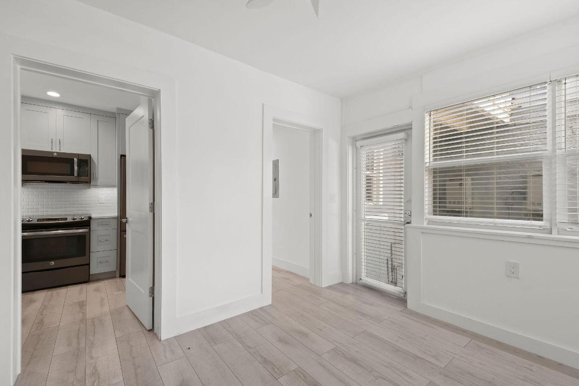 605 N Lakeside Drive Unit 1